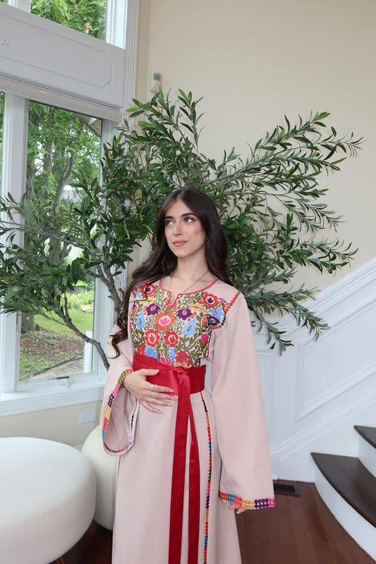 Cream Floral Embroidery Thobe