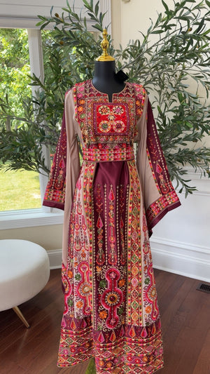 Burgundy Tatreez Thobe /A