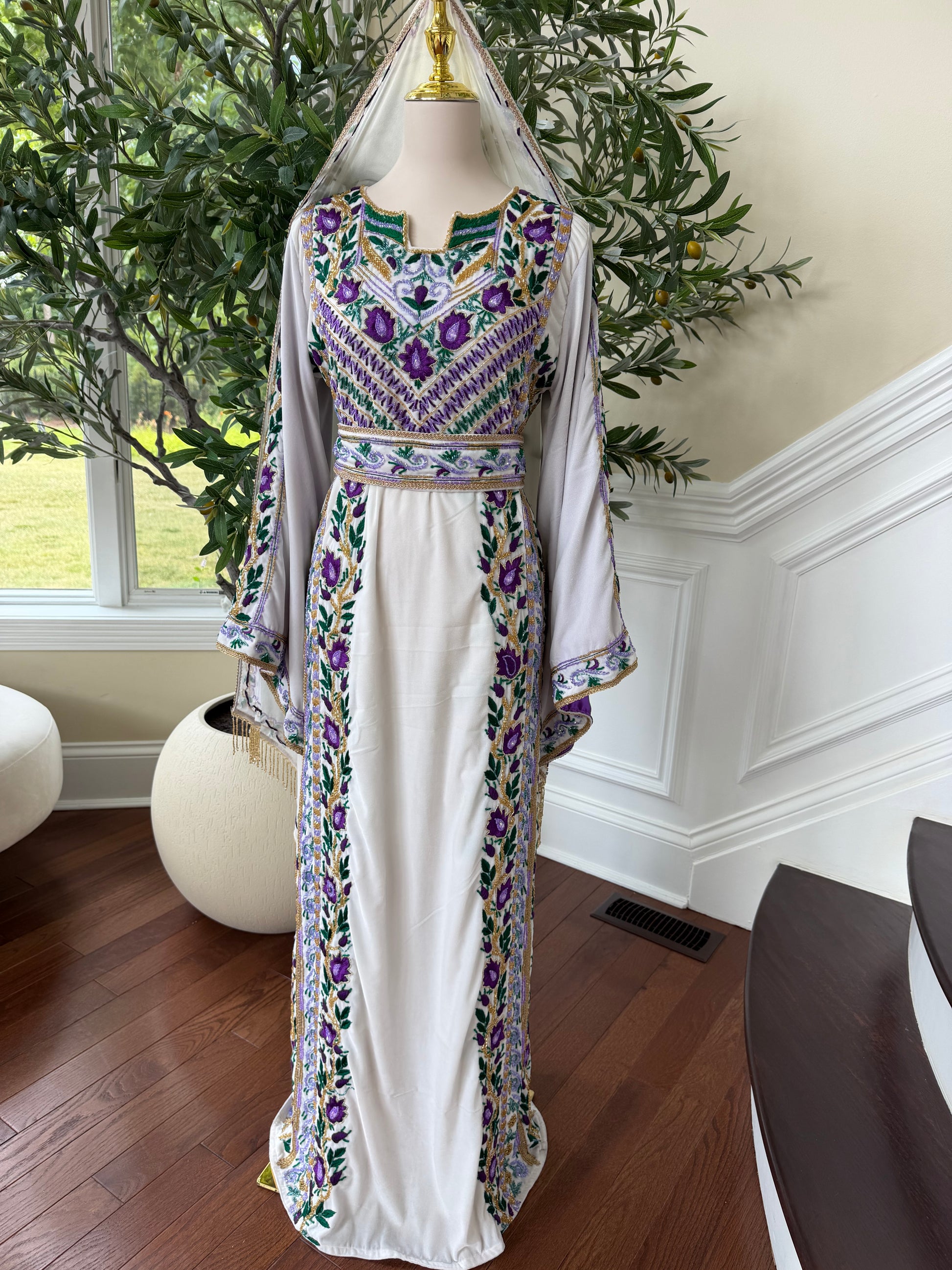 Velvet White Stone Purple Embroidery Thobe