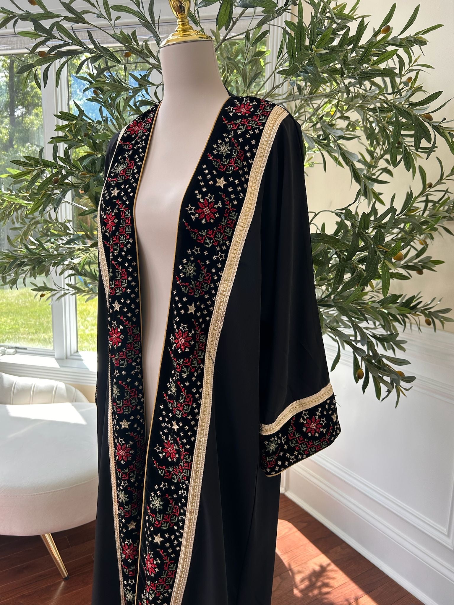Black Detail Essence Cardigan Abaya
