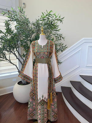 Olive Heritage: Off White Embroidered Tatreez Sabal Kharaz Thobe
