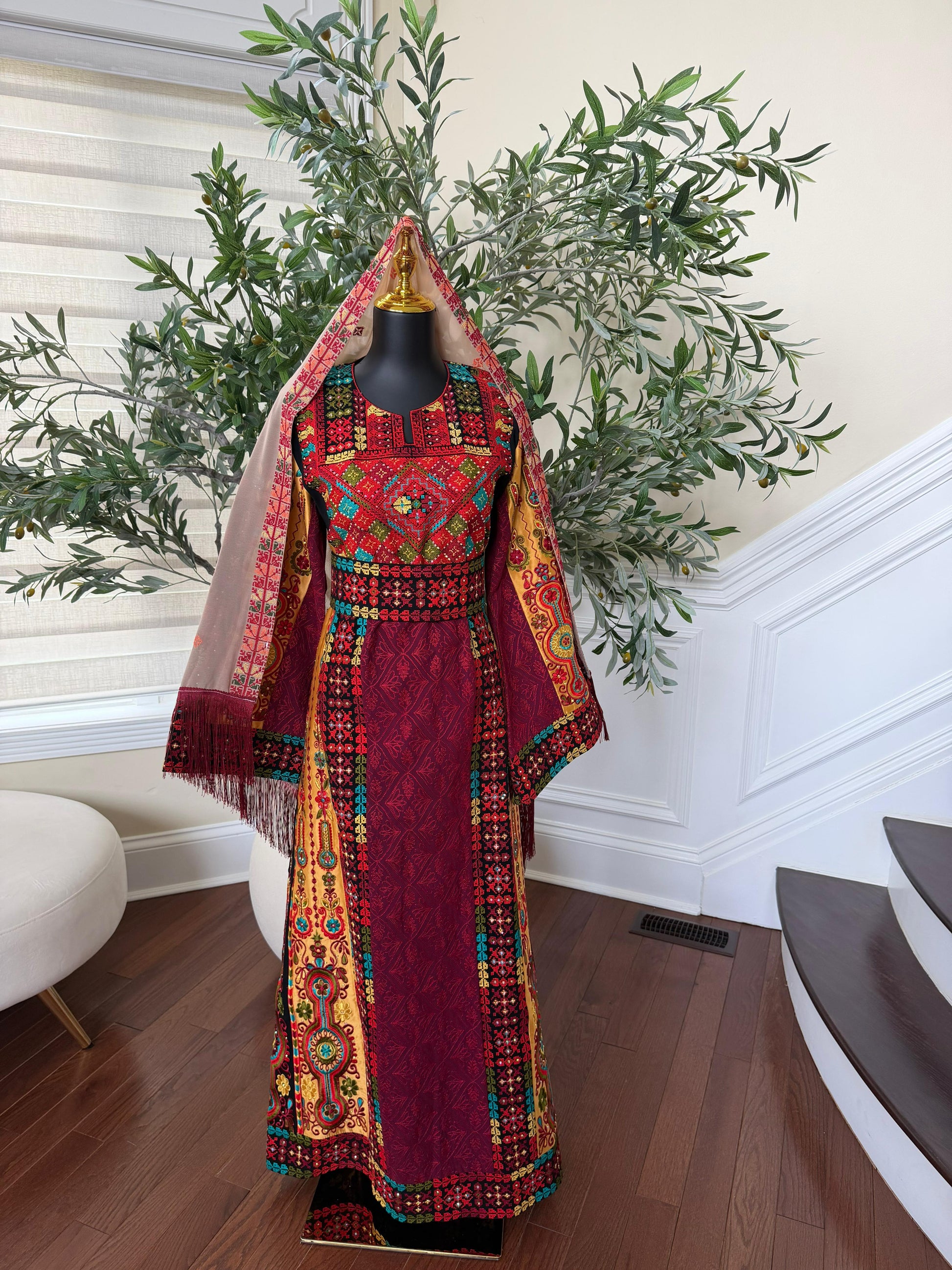 Embroidery Tatreez Red Traditional Thobe