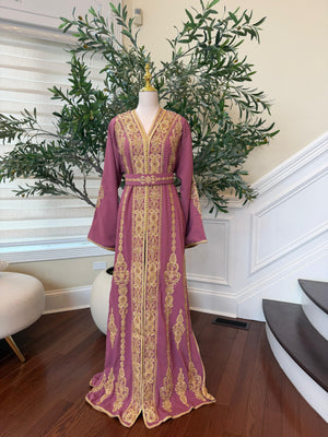 Pink Kuftan with Intricate Golden Embroidery Detail