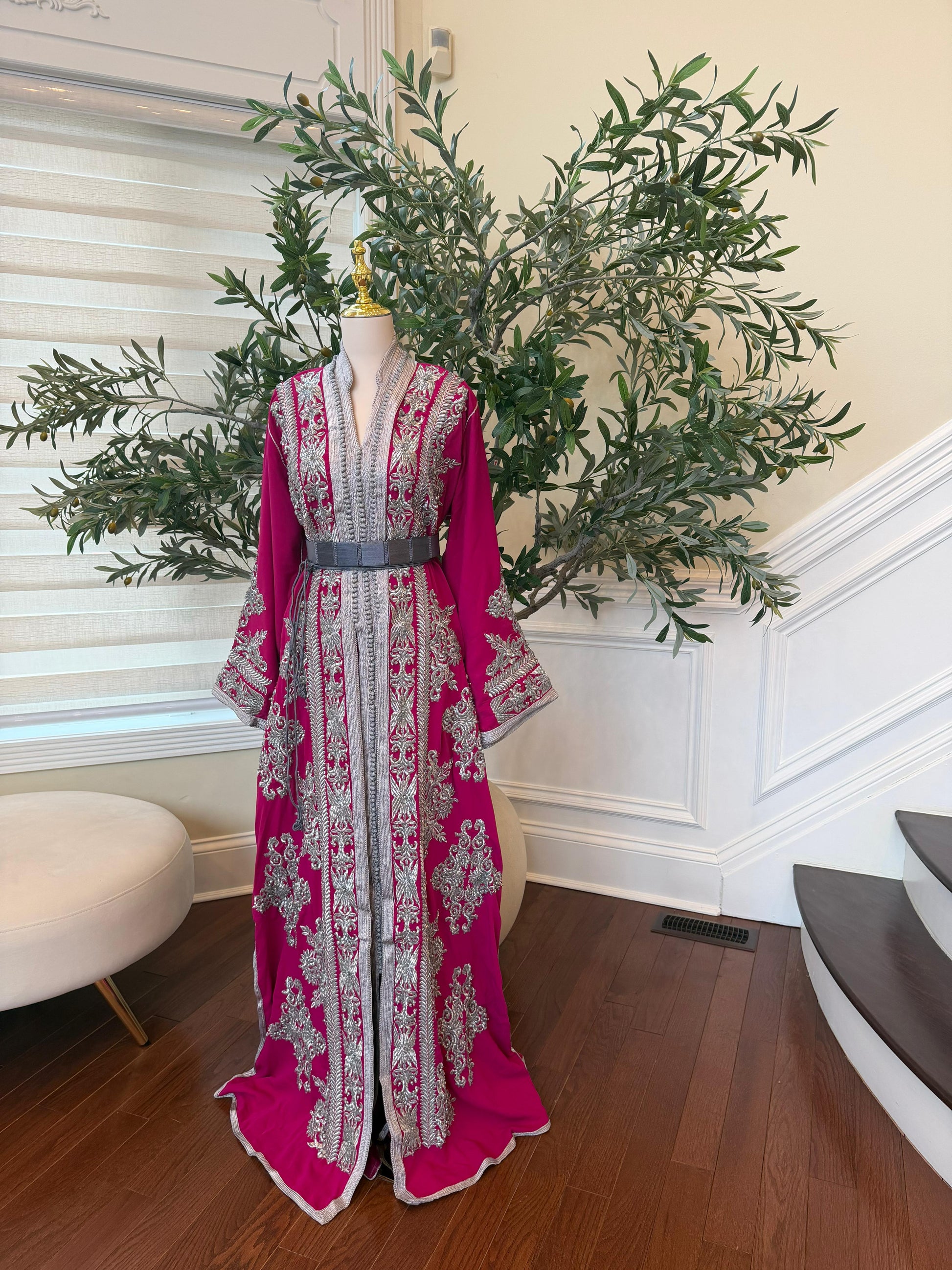 Royal Pink Silver Kuftan Essence