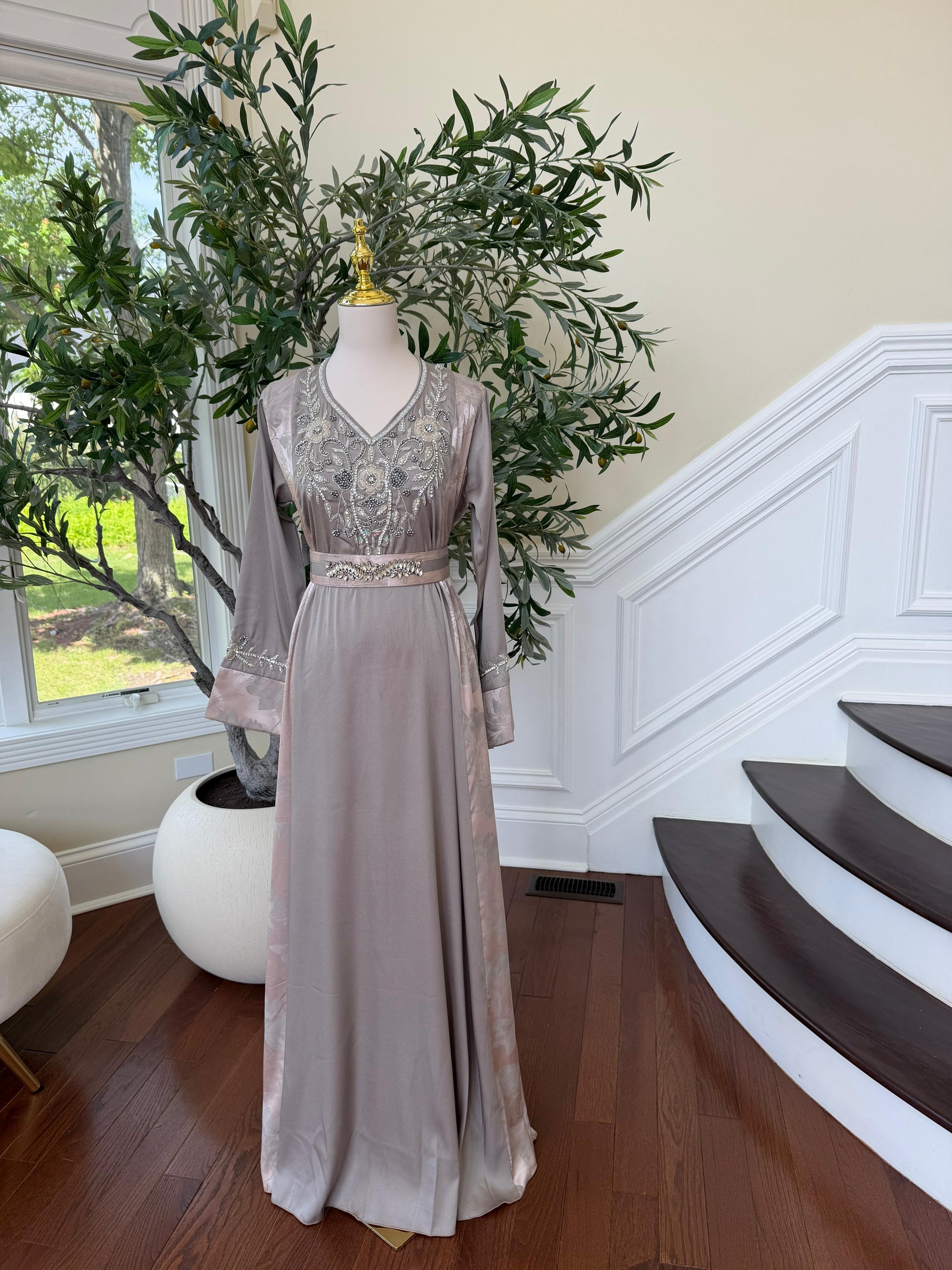 Silver Beaded Elegance Kuftan