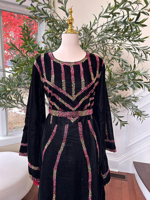 Black Velvet Beaded Stone Thobe