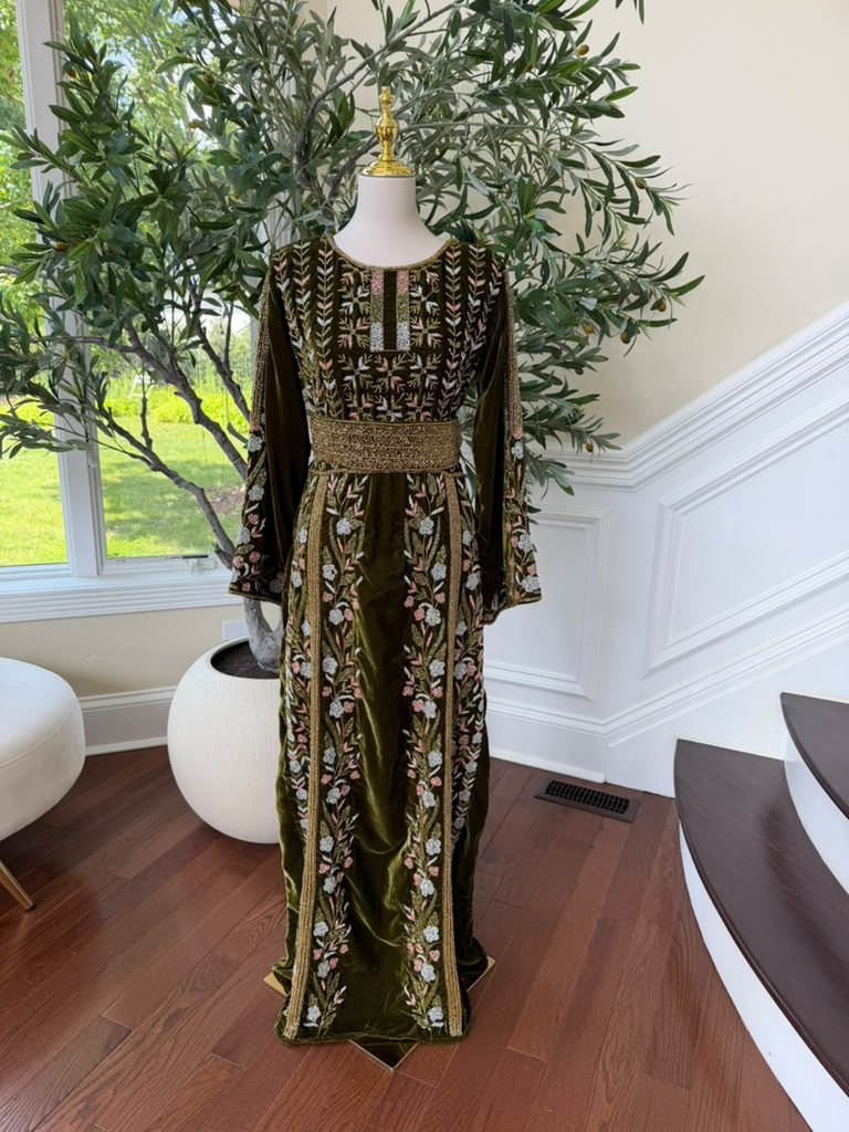 Velvet Olive Green Beaded Stone Thobe