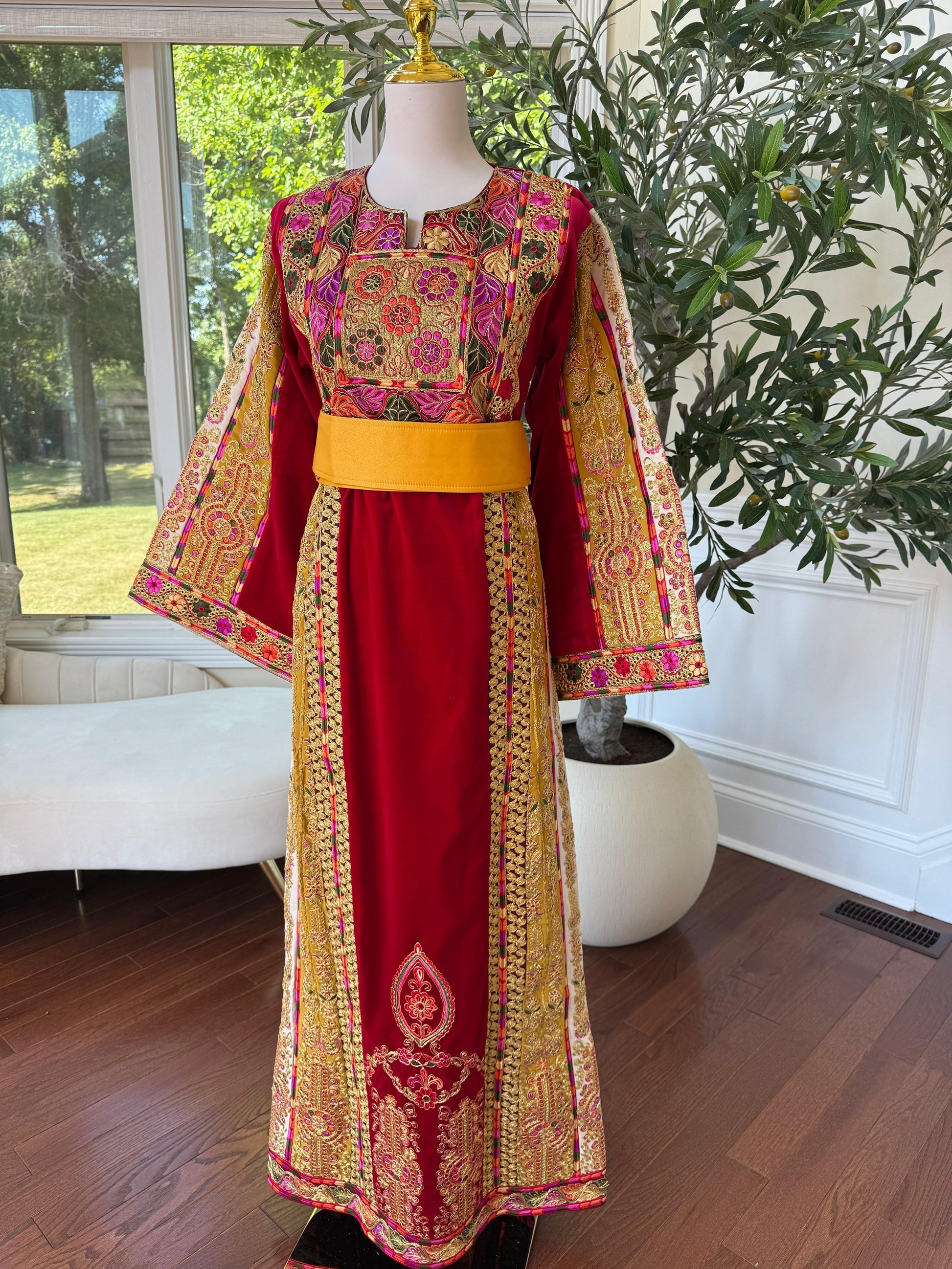 Burgundy Malaka Velvet Thobe