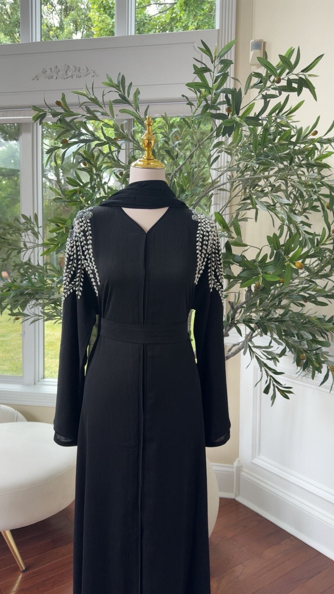 Black Sleeve Stone Charm Abaya