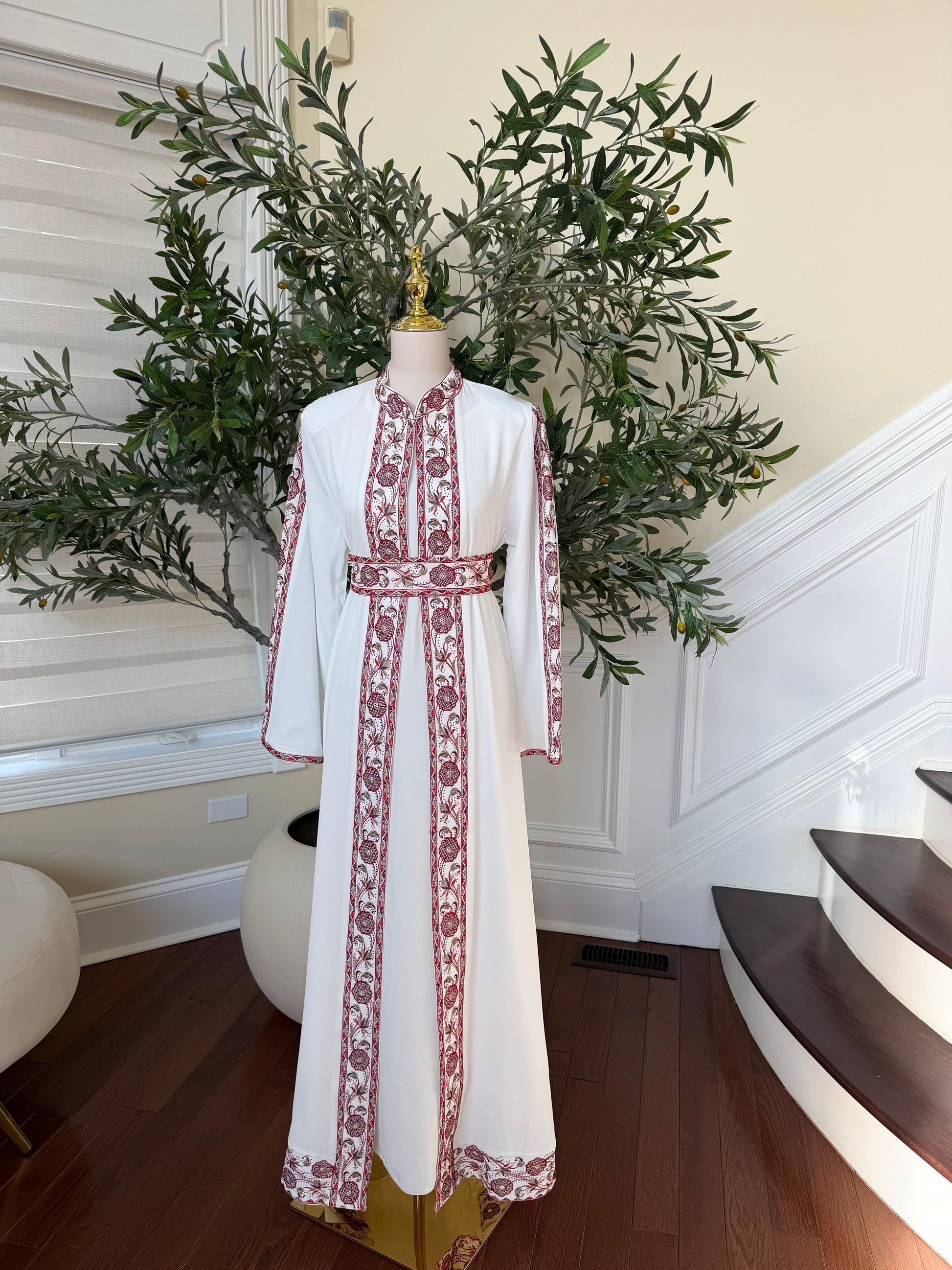 White Royale Red Tatreez Heritage Thobe