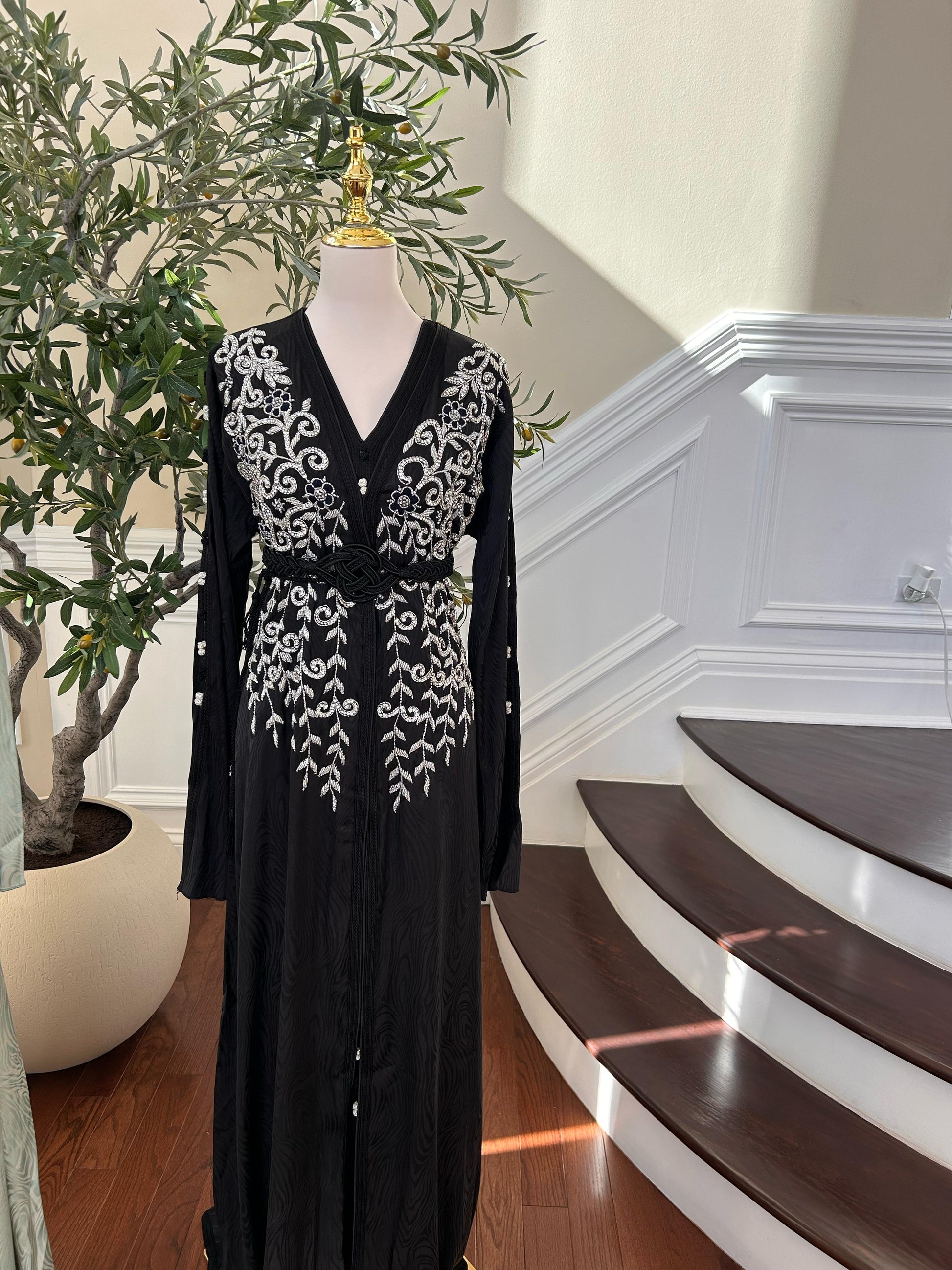 Black Beaded Stone Kuftan