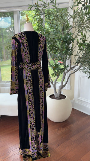 Velvet Black Stone Thobe / 341