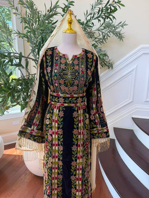 Green Embroidery Stone Elegance Thobe