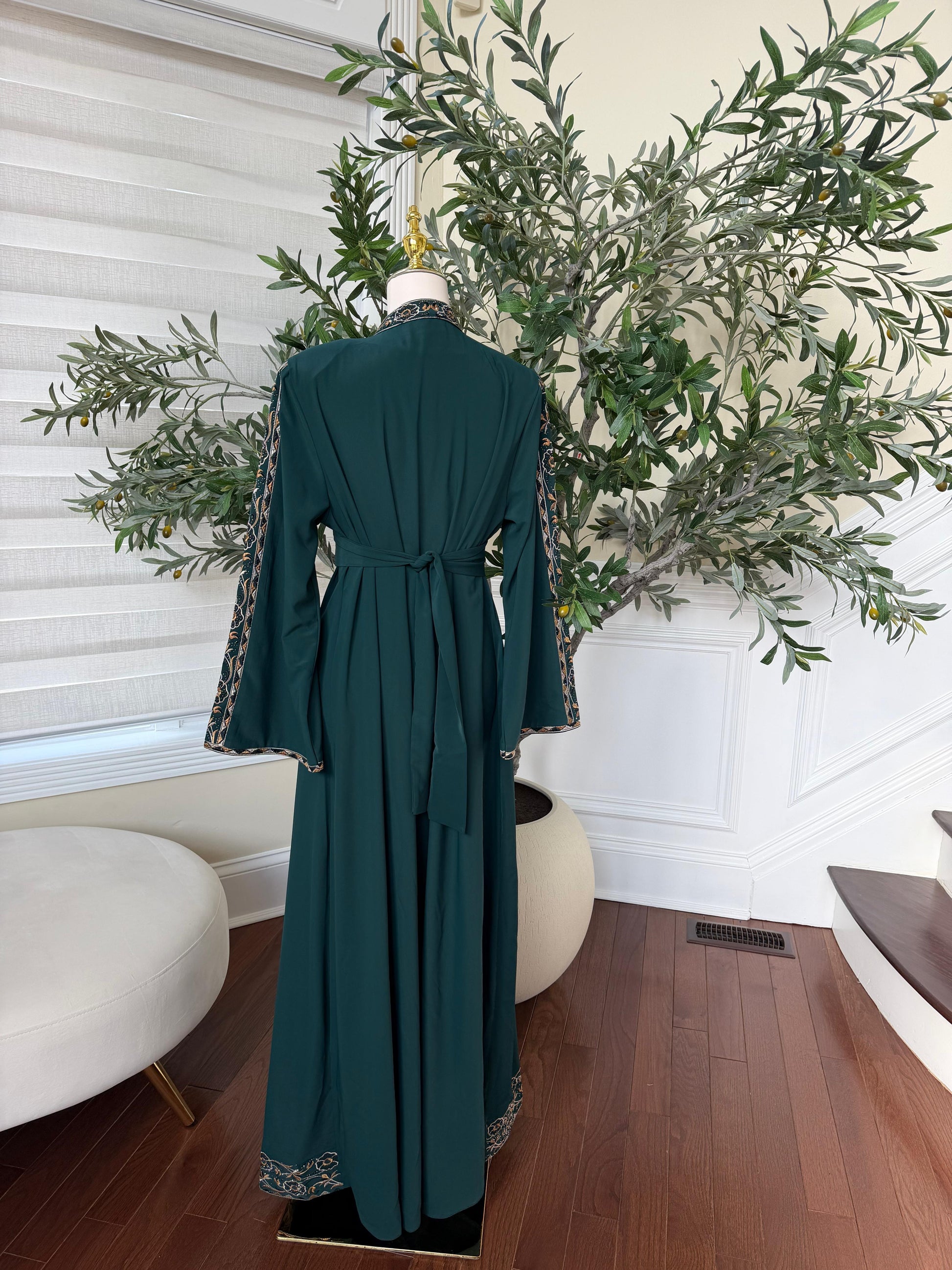 Green Tatreez Elegance Thobe