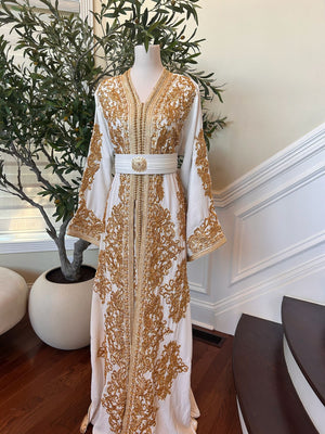Golden White Detail Kuftan