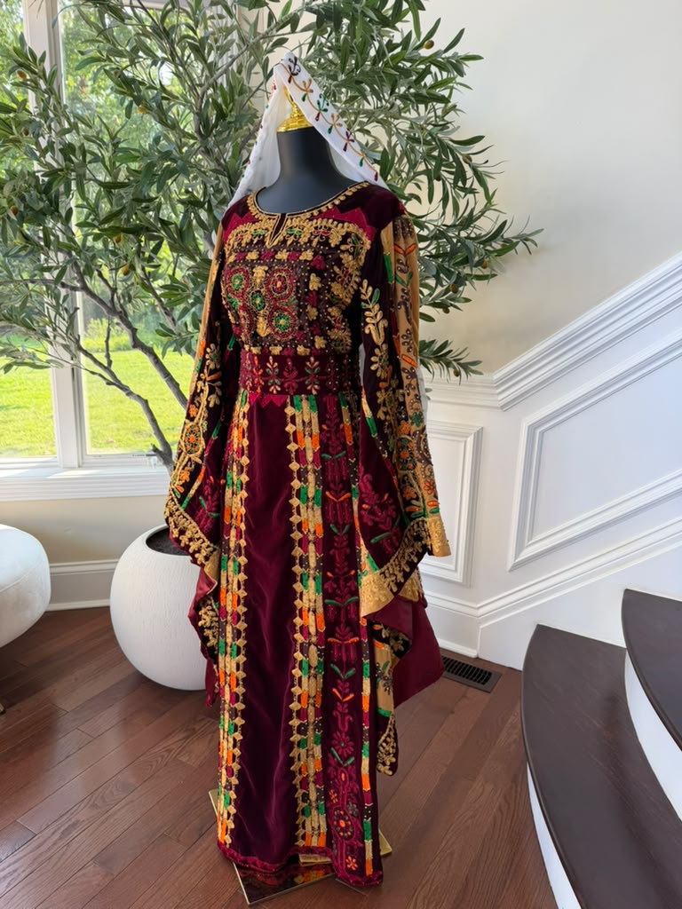 Burgundy Velvet Embroidery Tatreez Thobe