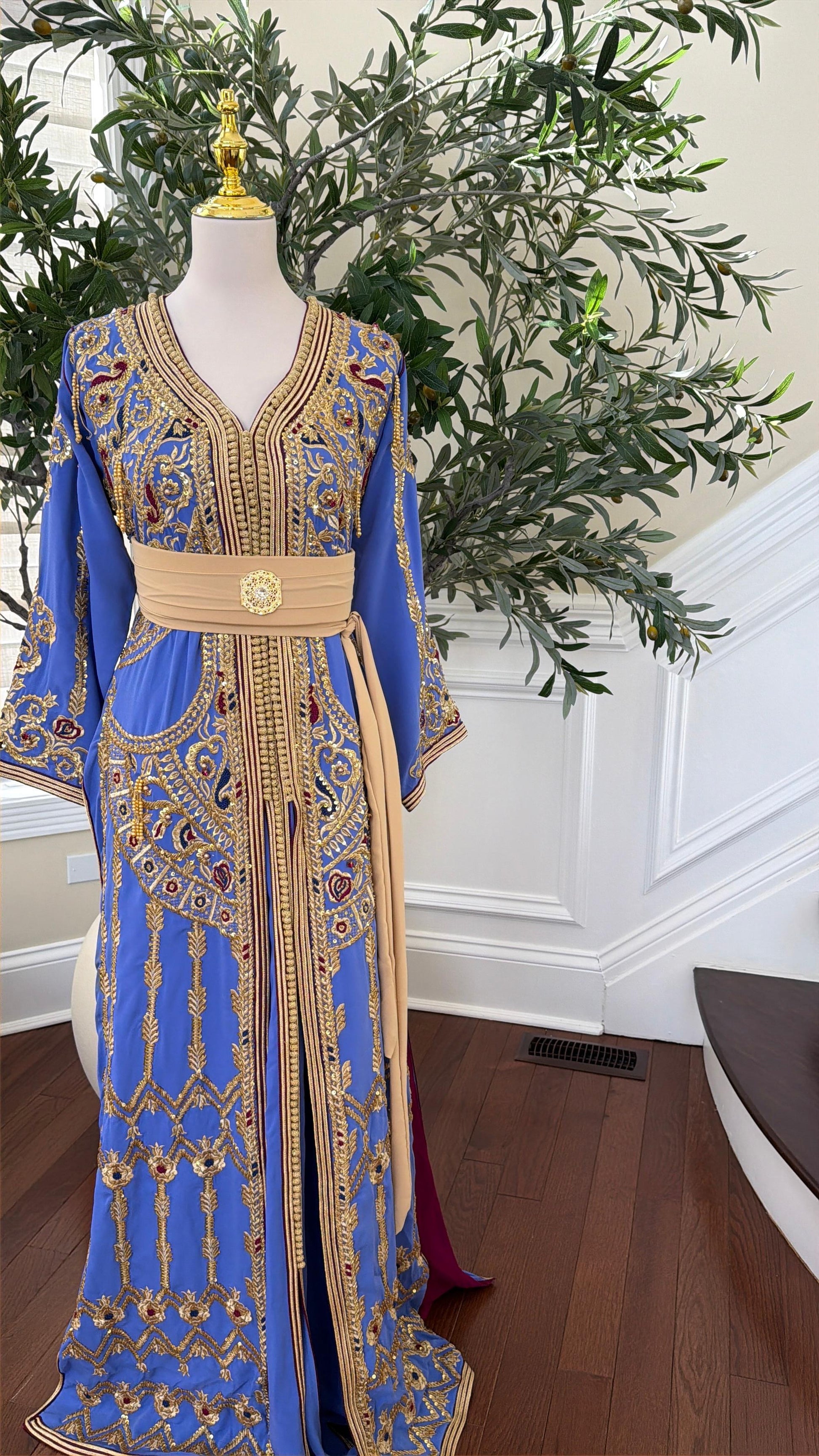Lavender Golden Beaded Embroidery Kuftan