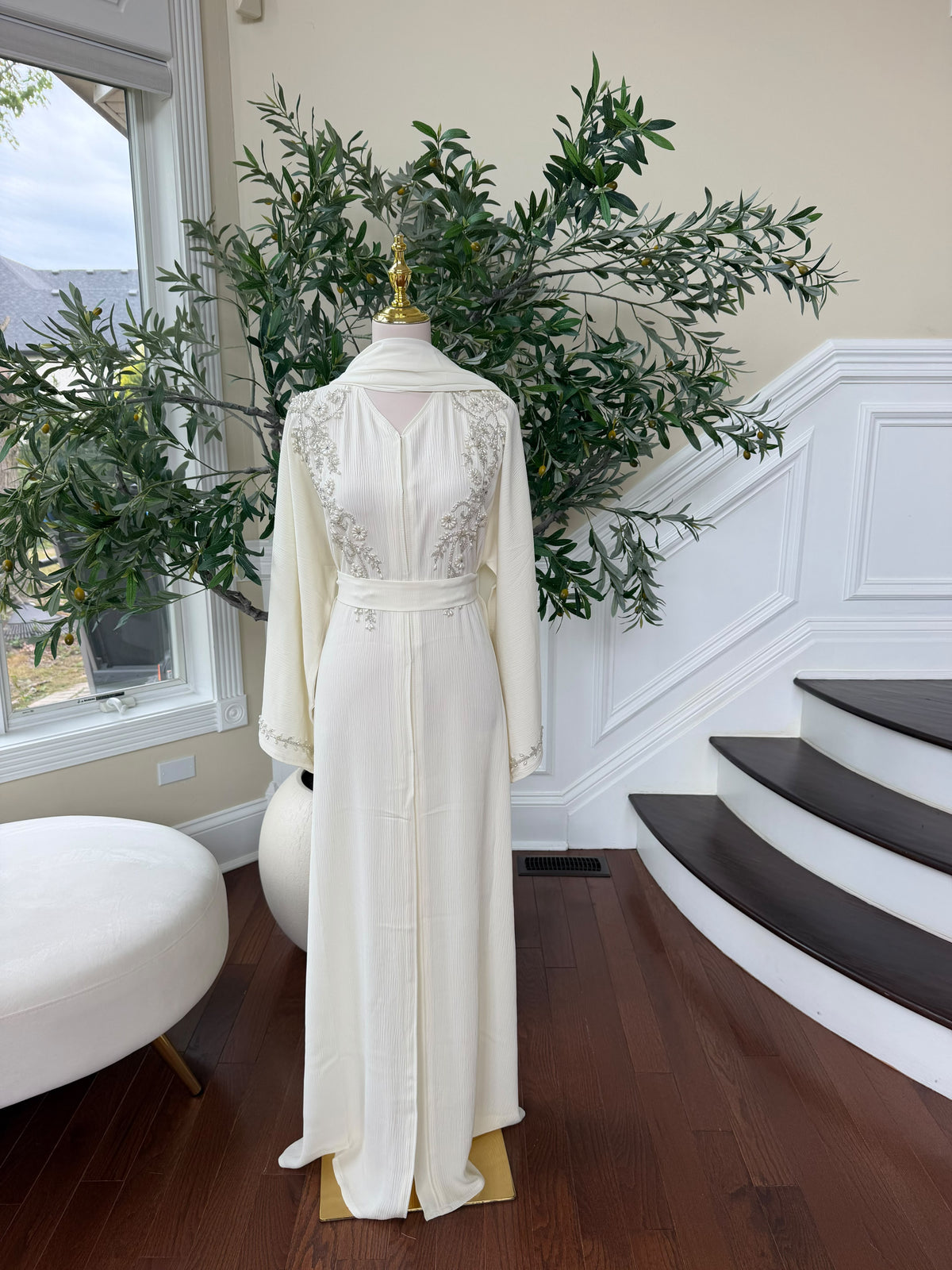 Off White Charm Beaded Floral Abaya