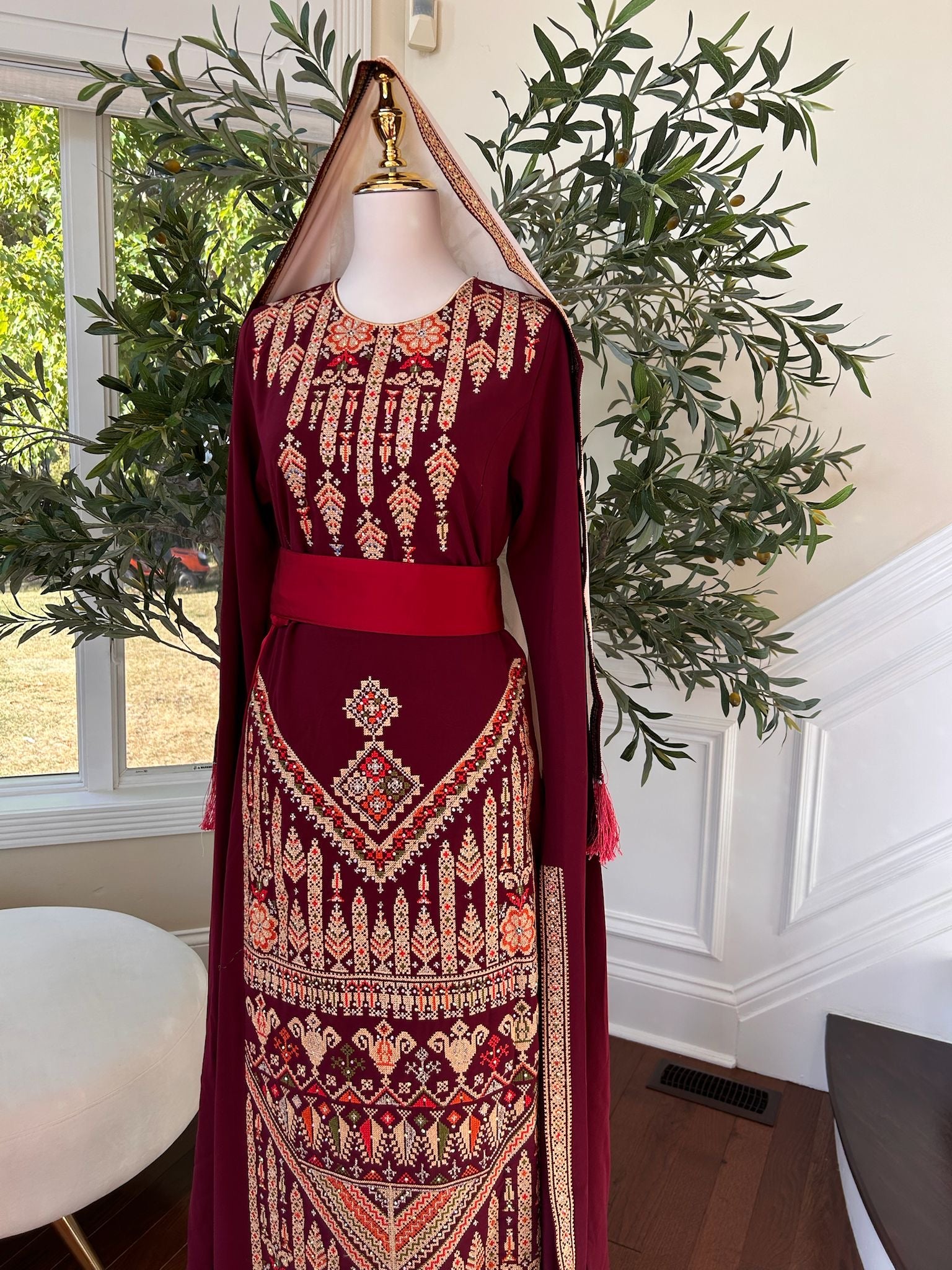 Burgundy Tatreez Embroidery Thobe