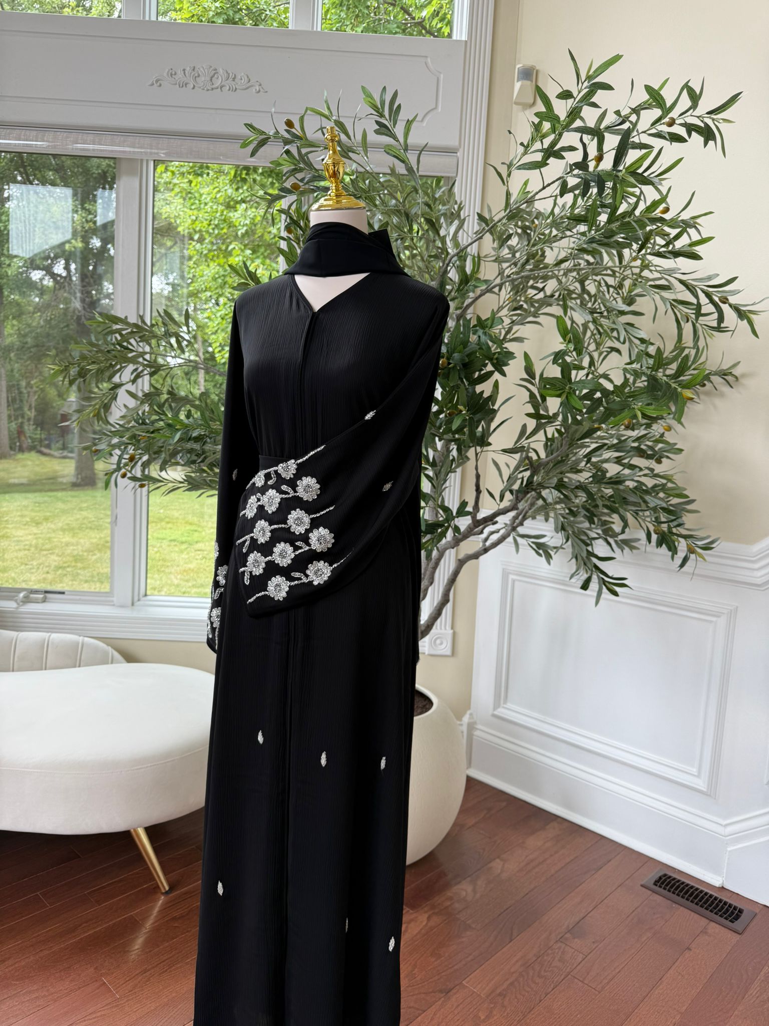 Black Sleeve Silver Charm Abaya