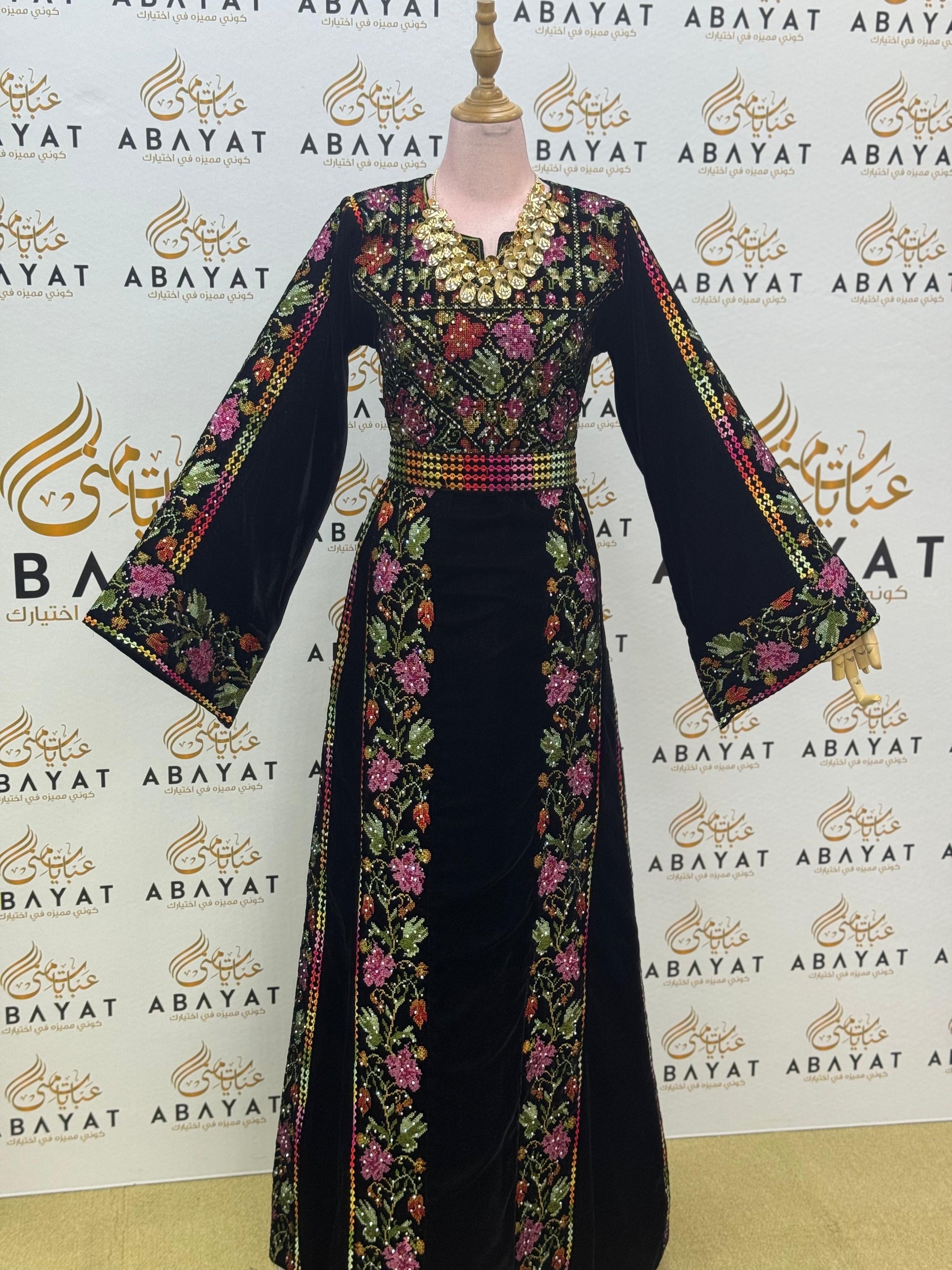 Luxury Black Velvet Thobe – Multicolor Floral Tatreez Design