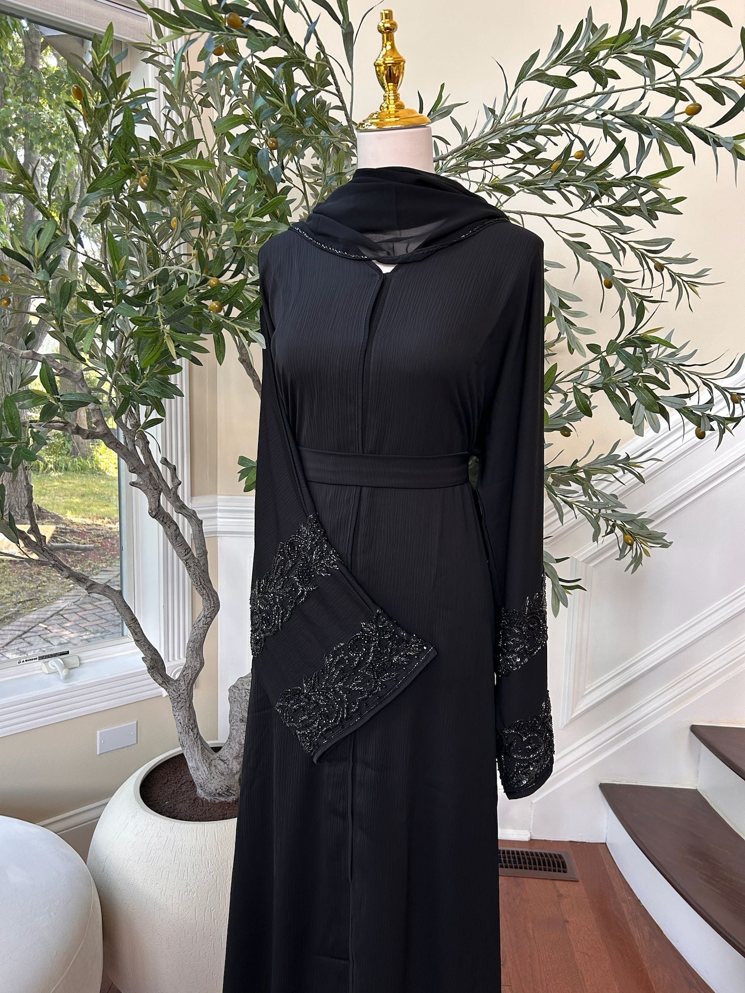 Black Charming Sleeve Design Abaya