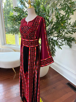 Black Embroidery Tatreez Thobe