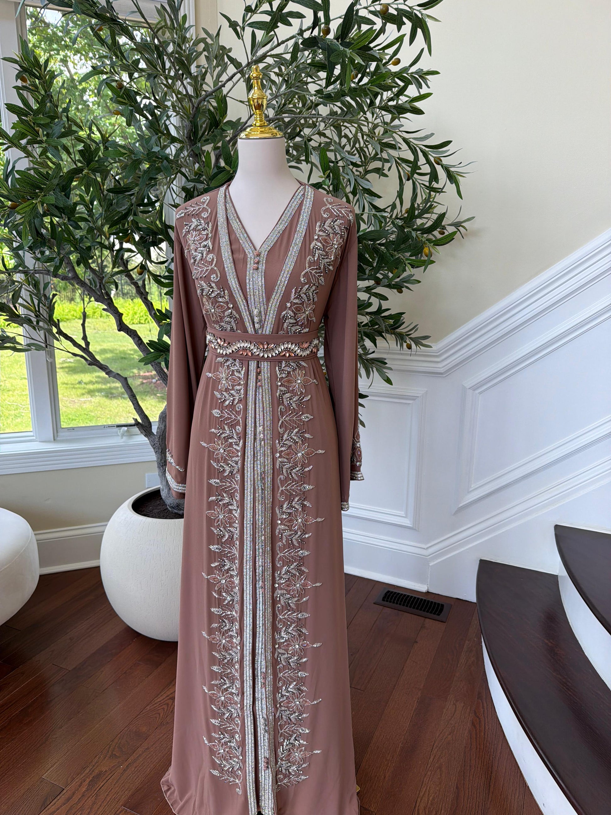 Dusty Rose Beaded Elegance Kuftan