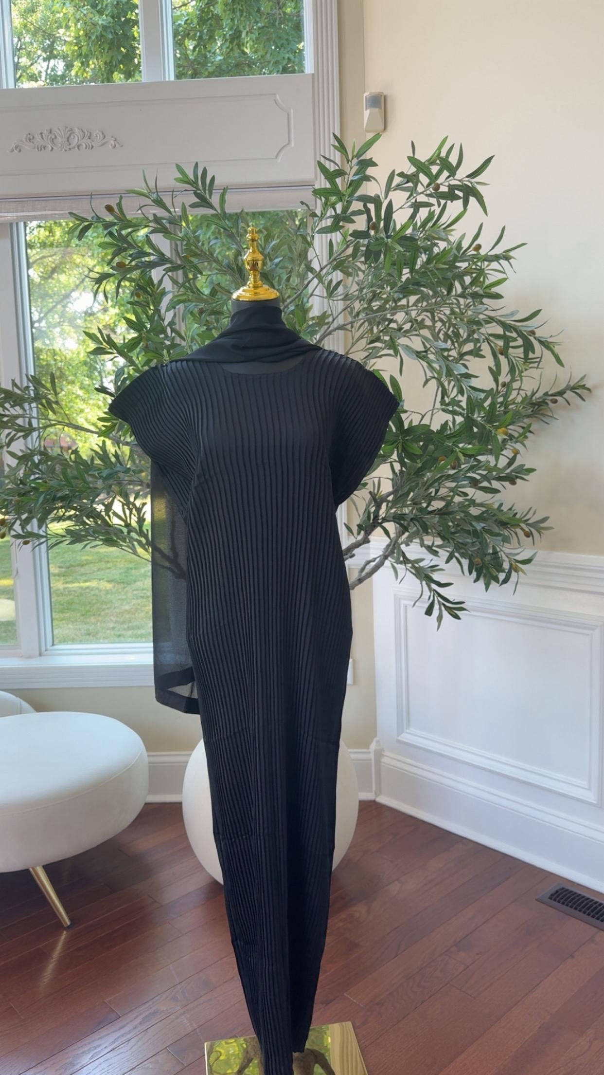 Midnight Floral Twilight Abaya