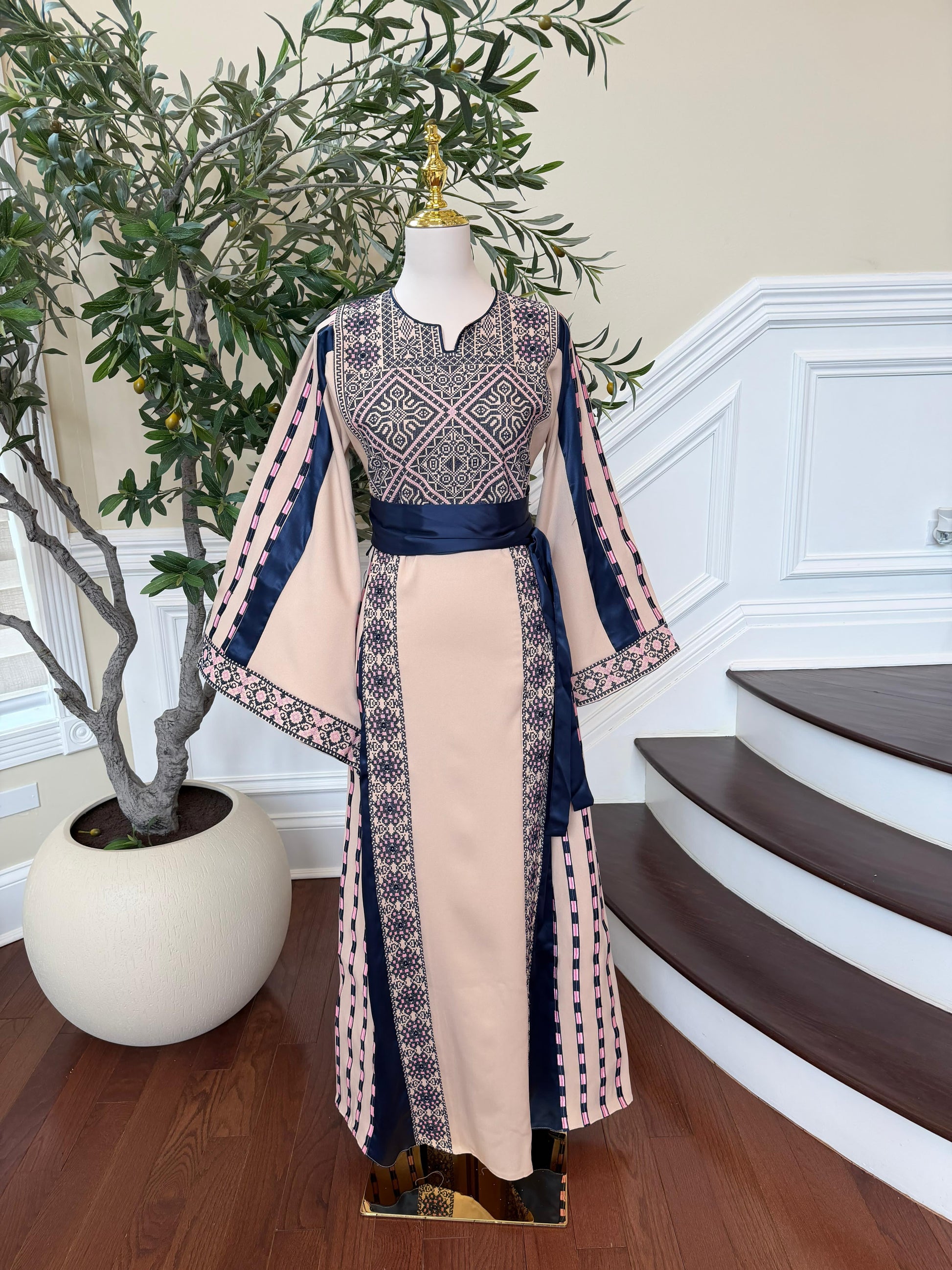Royal Blue Embroidery Tan Thobe