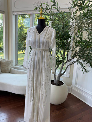 Floral White Grace Kuftan