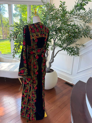 Velvet Blue Floral Embroidered Tatreez Thobe