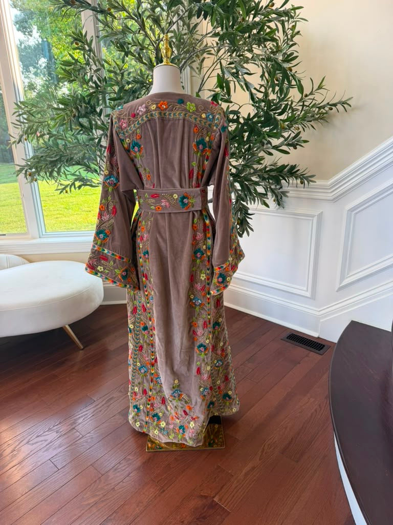 Tan Embroidery Beaded Stone Thobe