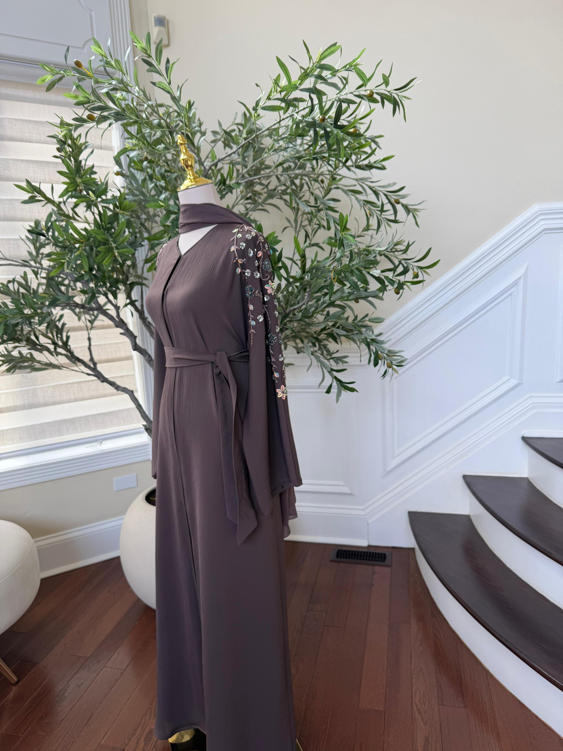 Faded Purple Floral Charm Abaya