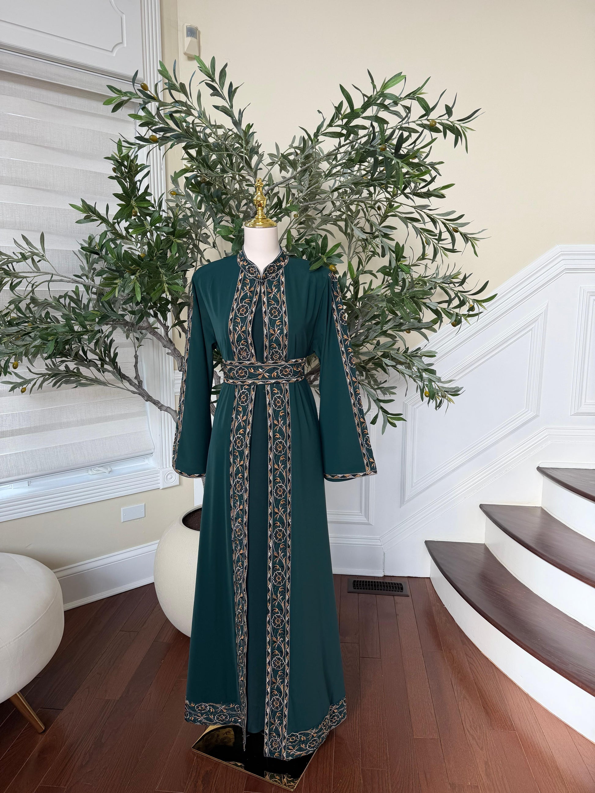 Green Tatreez Elegance Thobe