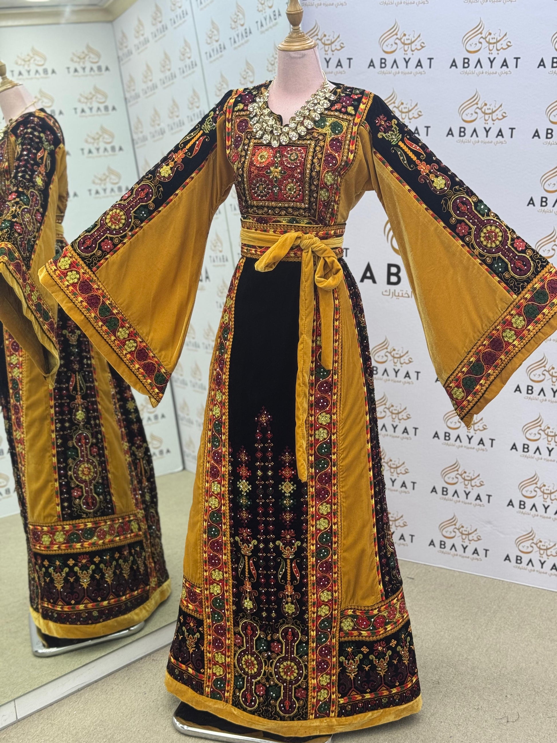 Premium Palestinian Malakah Velvet Thobe – Mustard Gold & Black Embroidery