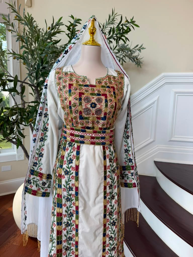 White Beaded Embroidery Thobe