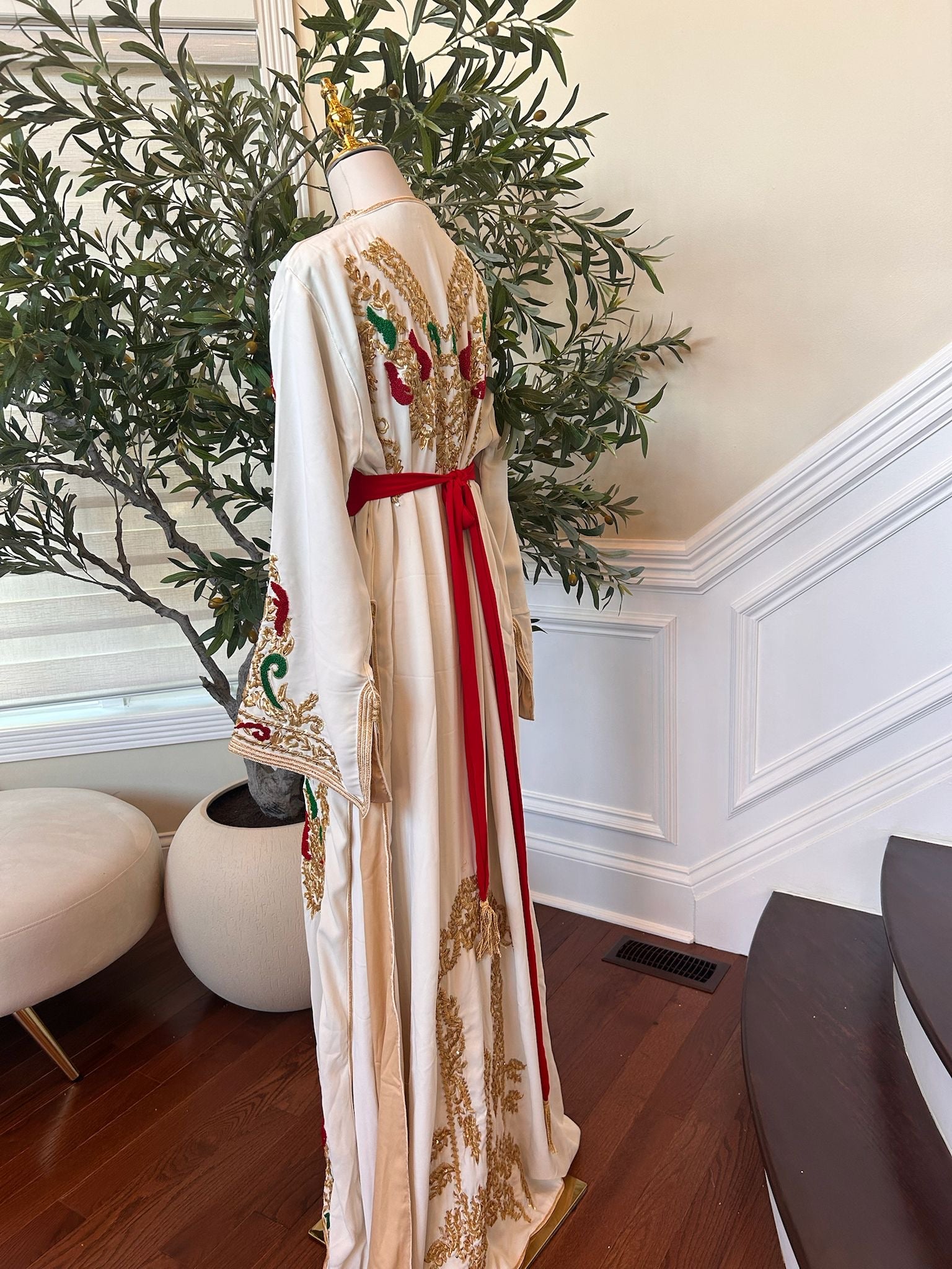 White and Red Detailed Kuftan