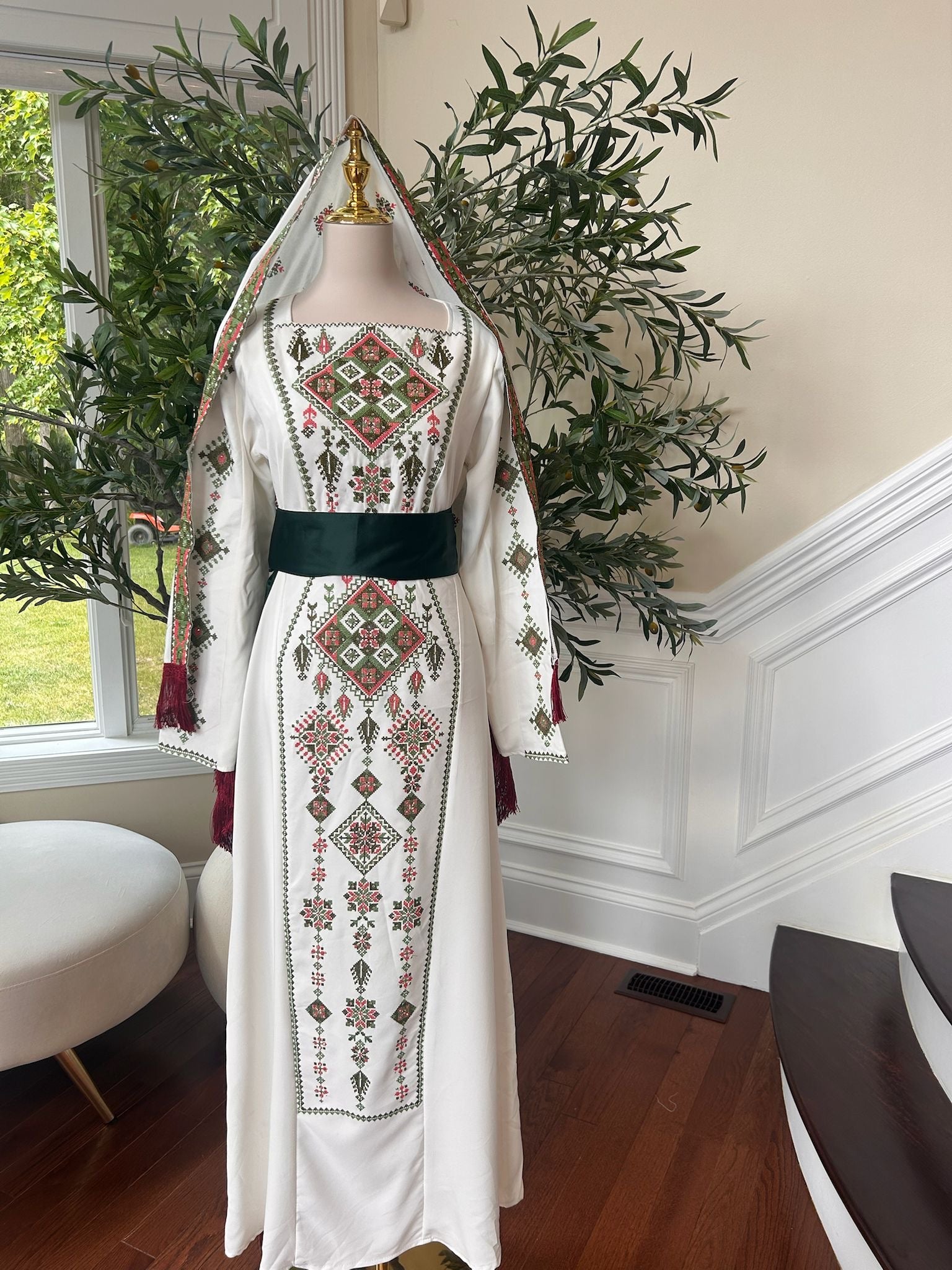 White Thobe Green Tatreez Elegance