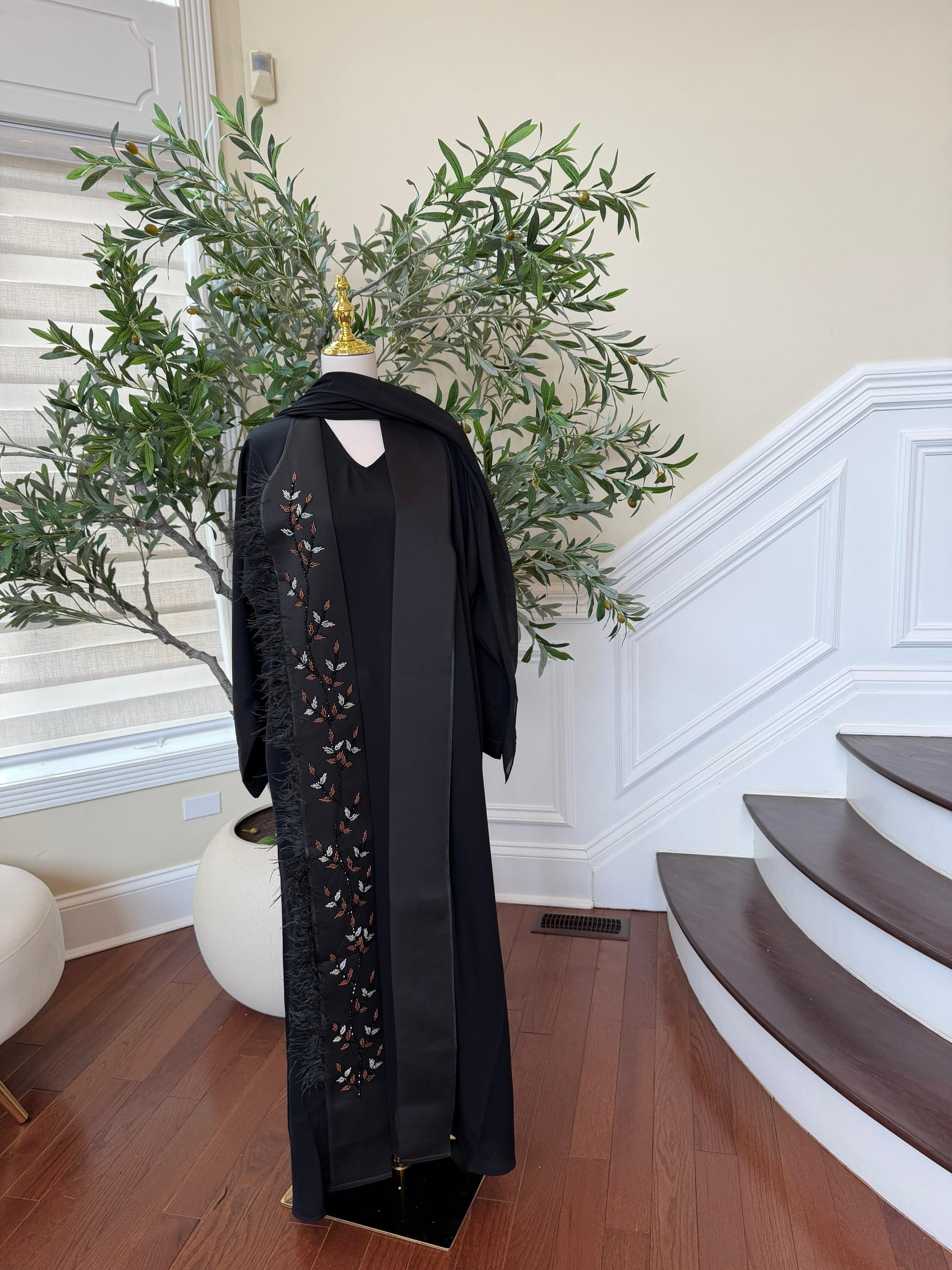 Black Floral Essence Abaya