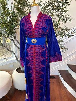 Blue Velvet Embellished Pink Kuftan