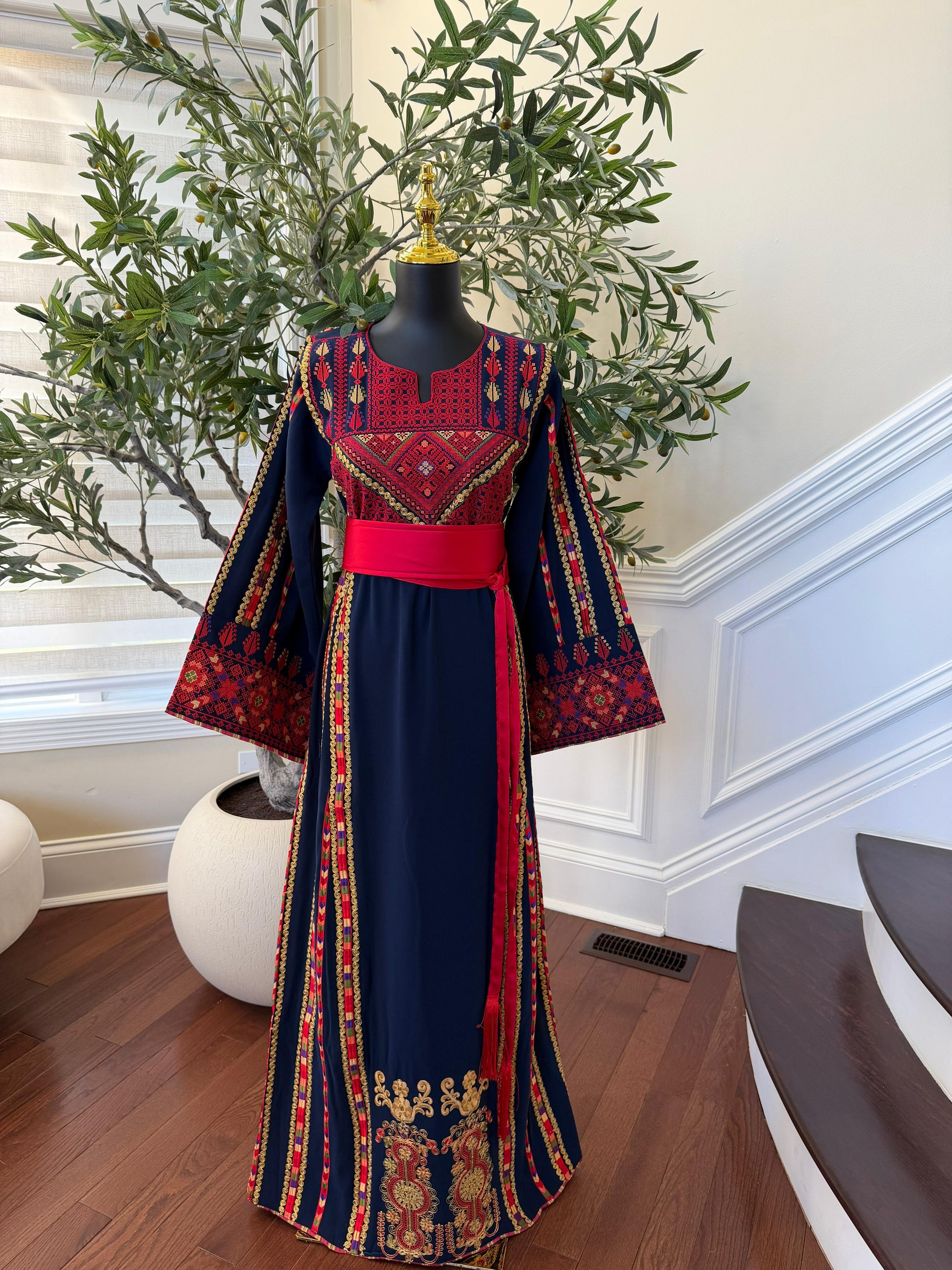 Blue Embroidery Tatreez Traditional Thobe