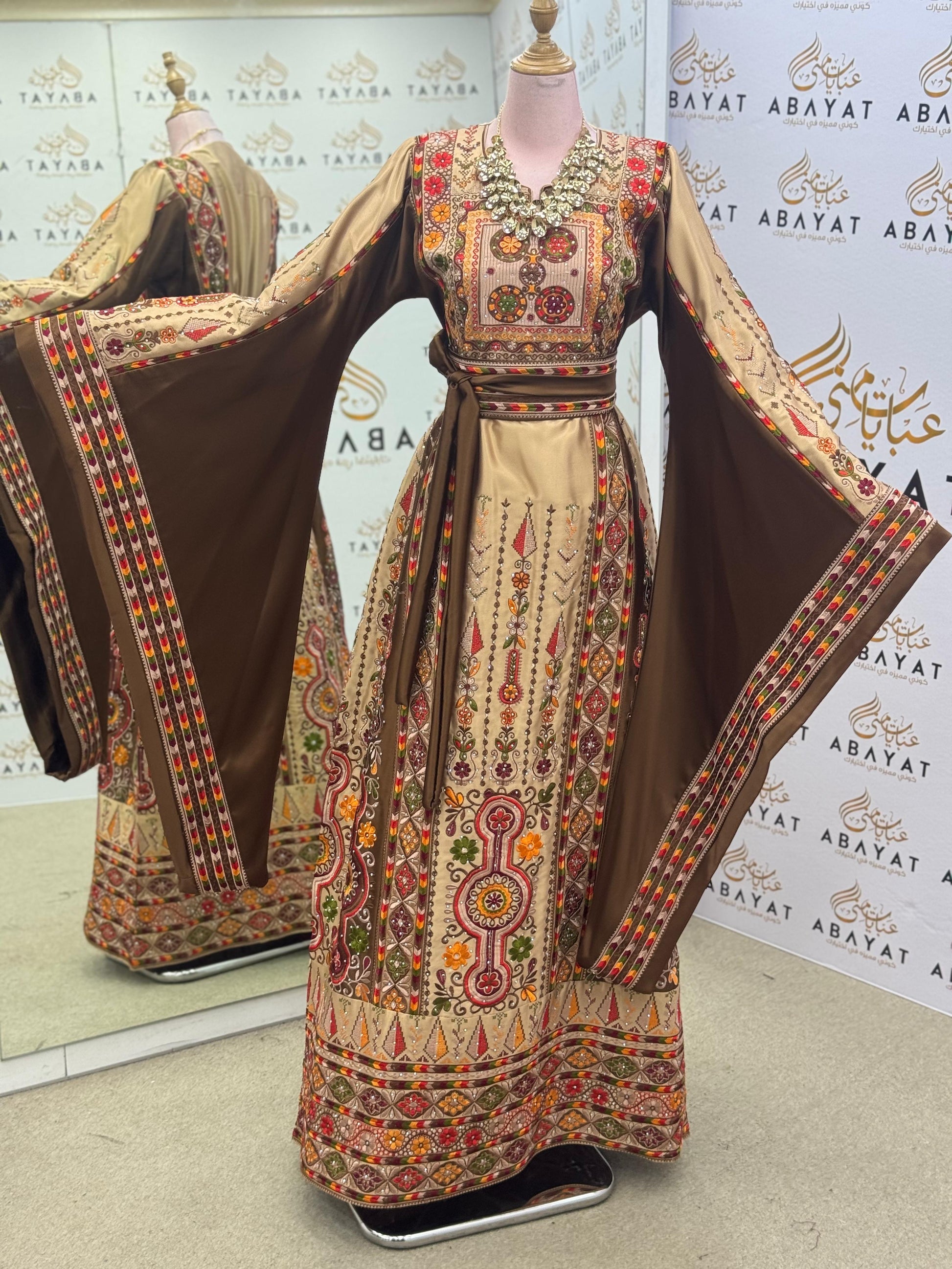 Premium Palestinian Embroidered Malakah Thobe – Golden Brown