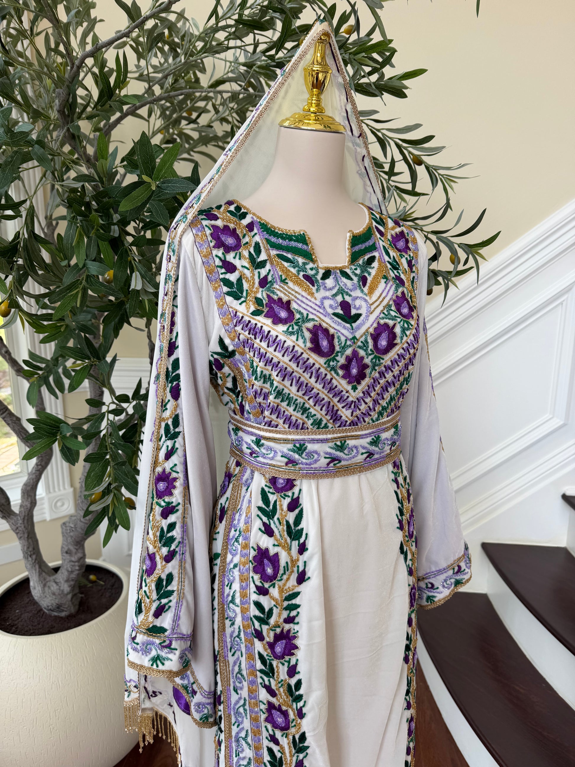 Velvet White Stone Purple Embroidery Thobe