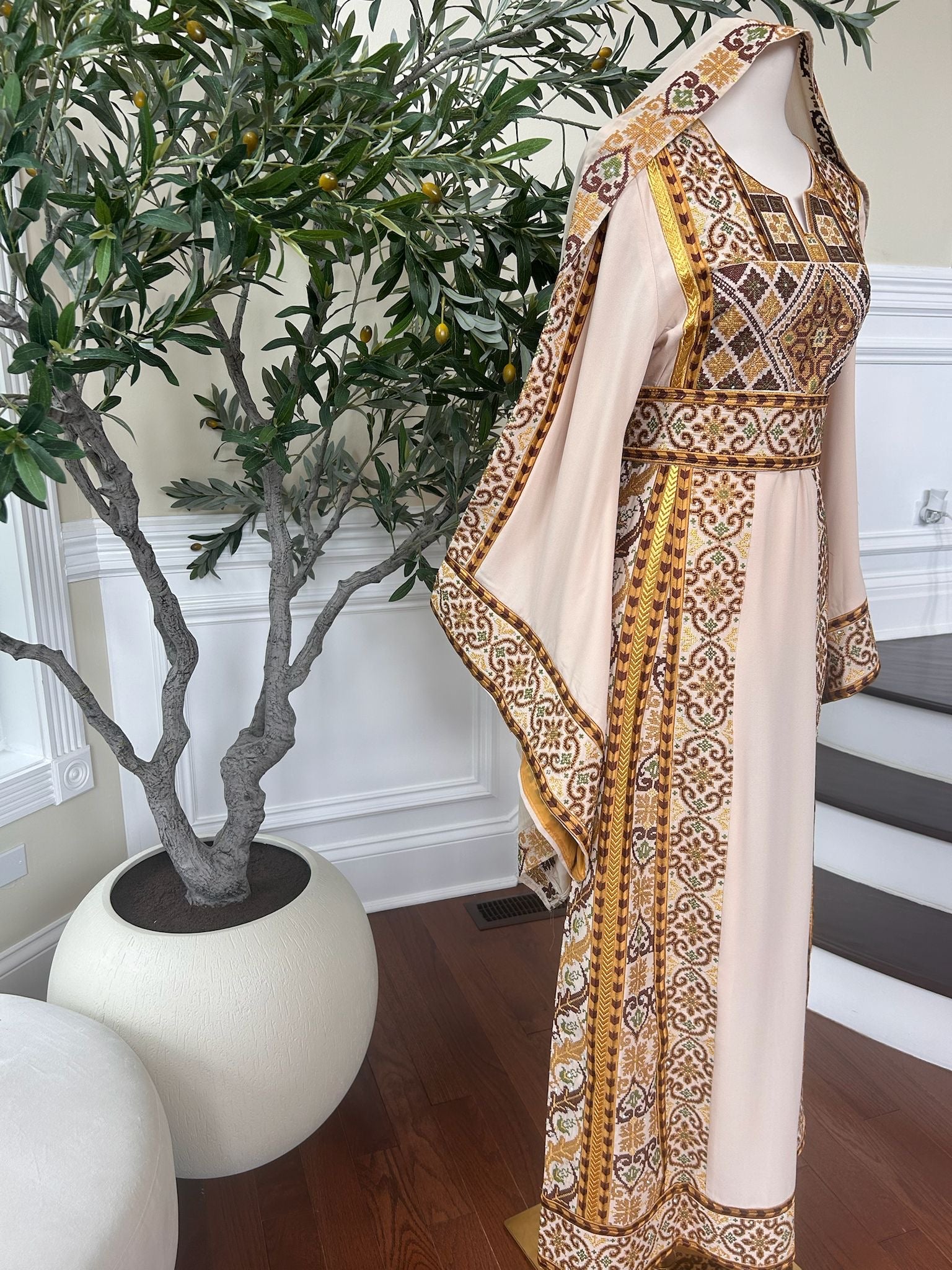 Tan Elegance Embroidery Tatreez Golden Detail Thobe