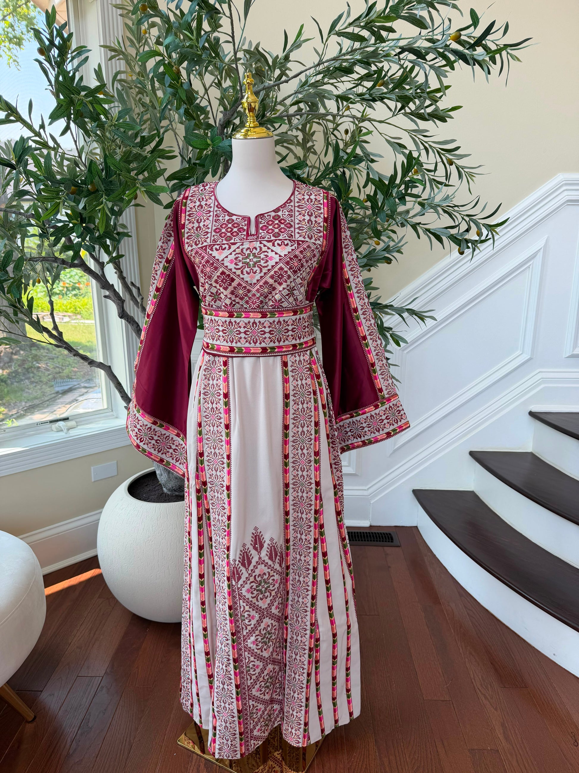Cream Embroidery Tatreez Red Thobe