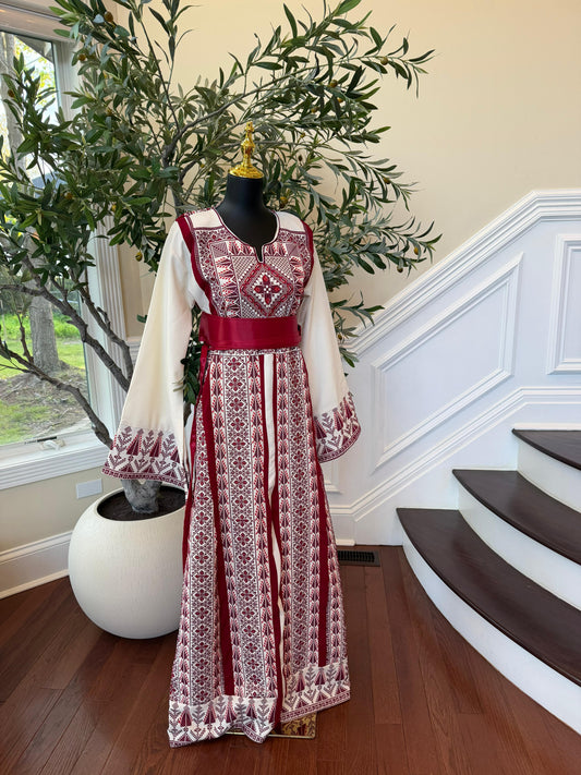 White Traditional Embroidery Red Tatreez Thobe