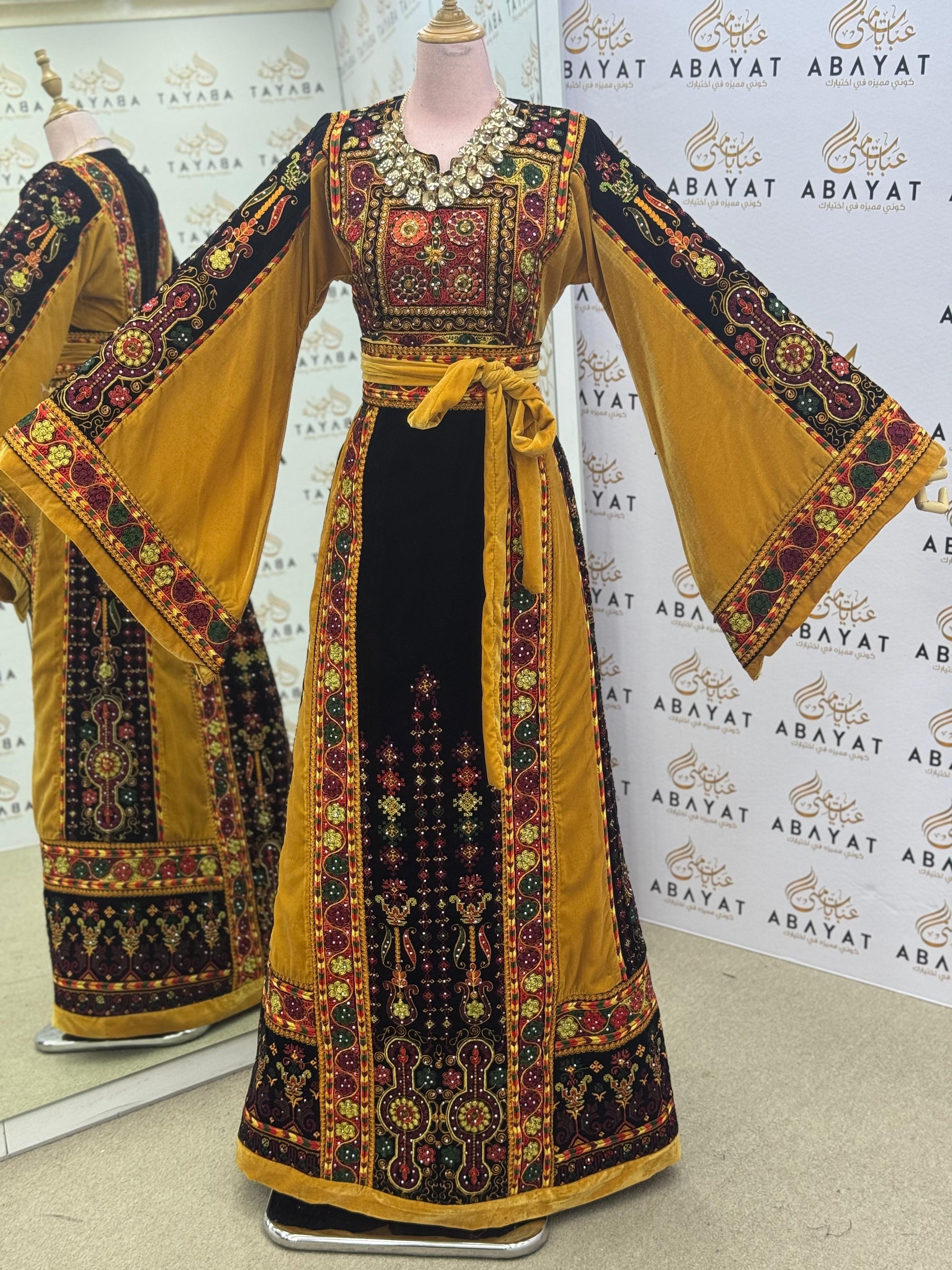 Premium Palestinian Malakah Velvet Thobe – Mustard Gold & Black Embroidery