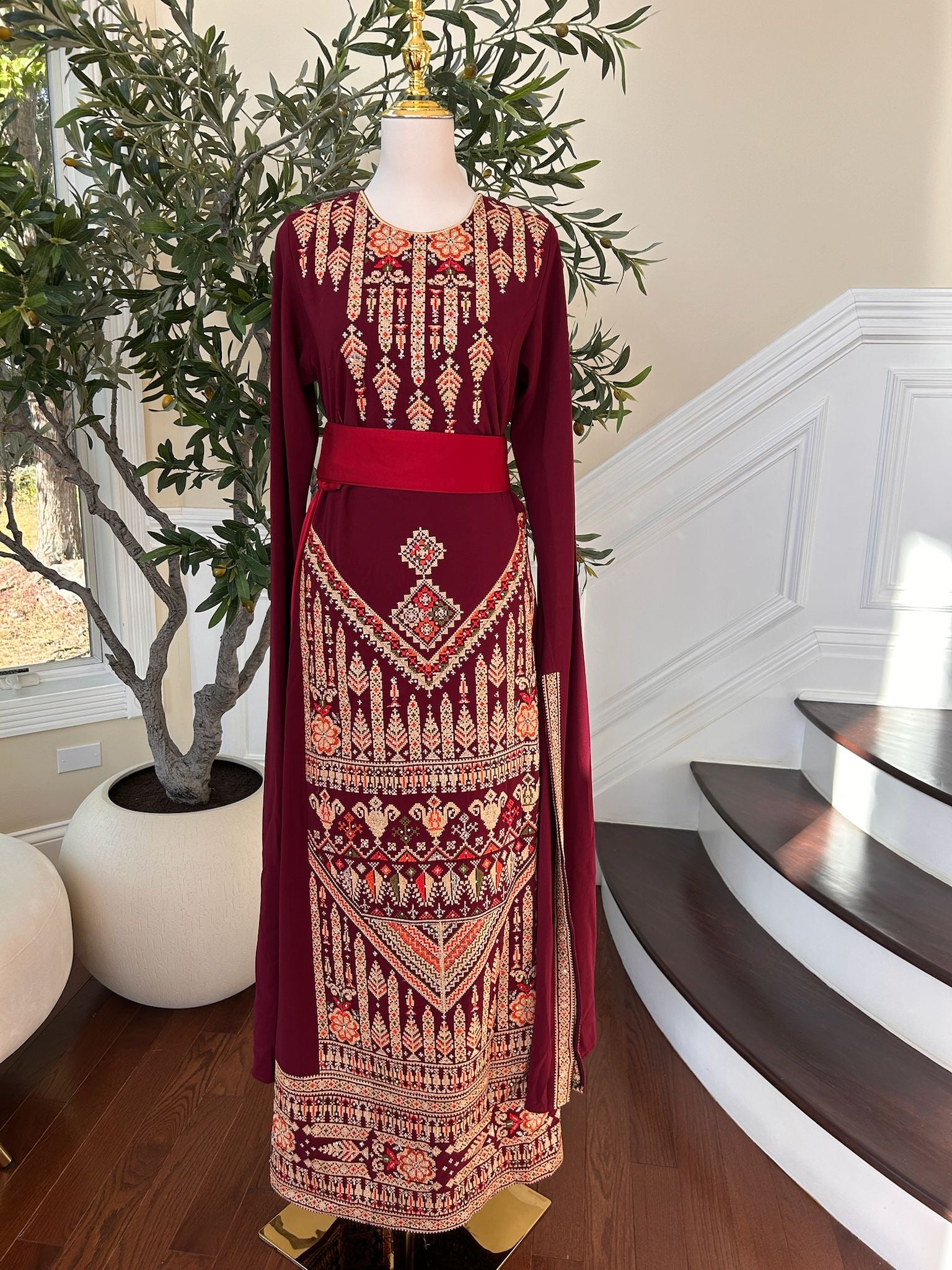 Burgundy Tatreez Embroidery Thobe