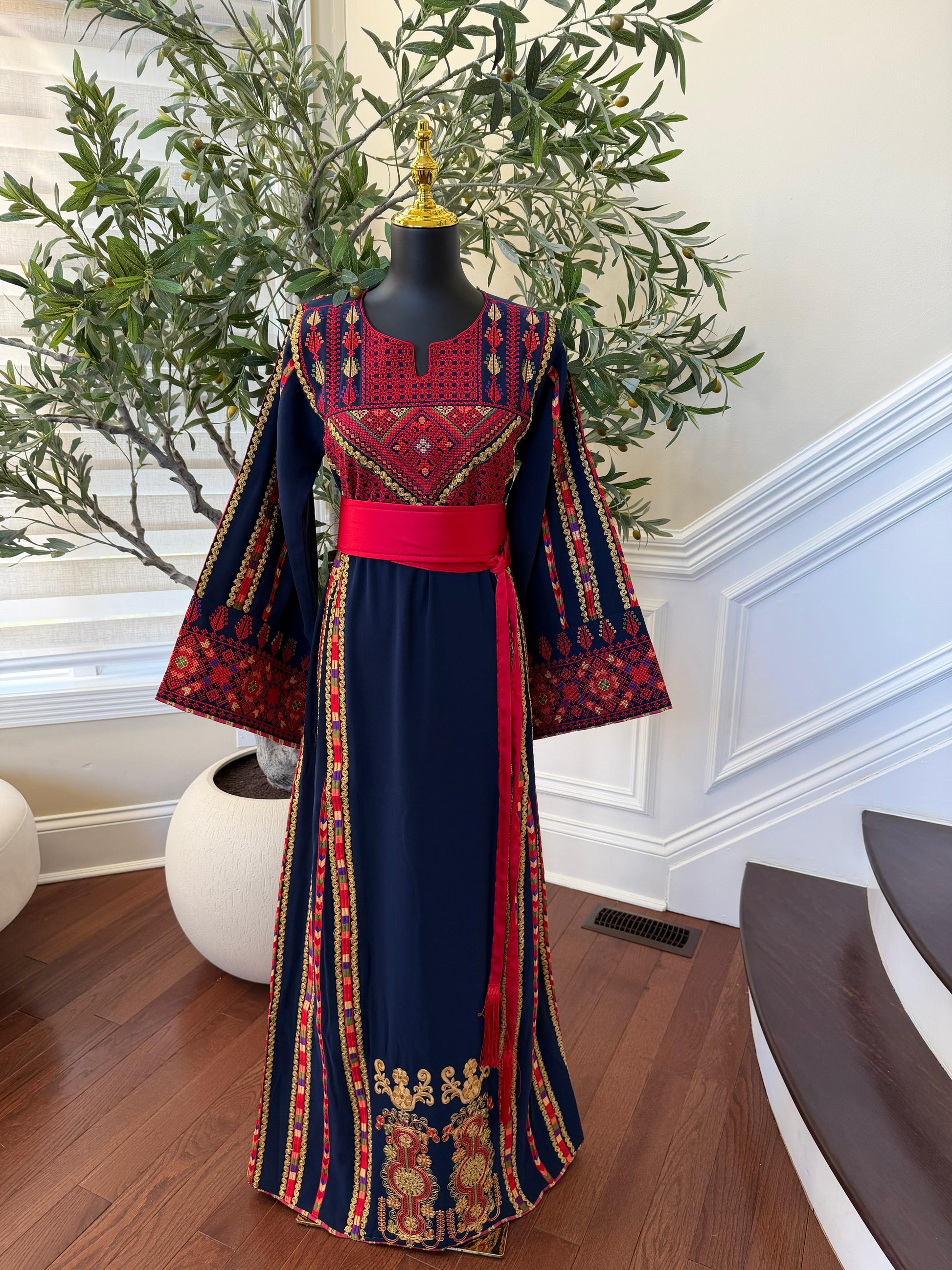 Blue Embroidery Tatreez Traditional Thobe